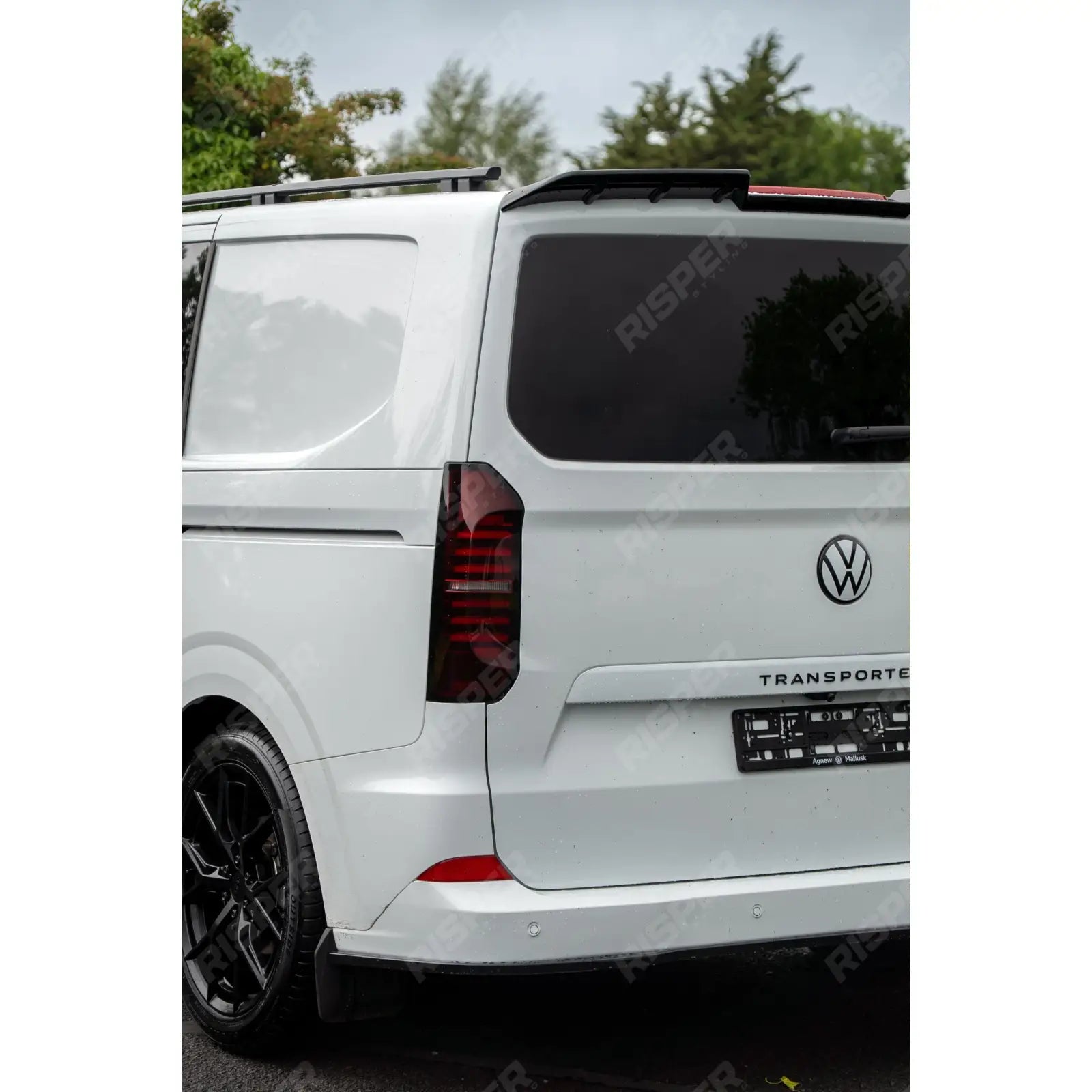 Premium Aero Kit In Gloss Black For Volkswagen Transporter T7 LWB TAILGATE 2025 on - Aero Kit
