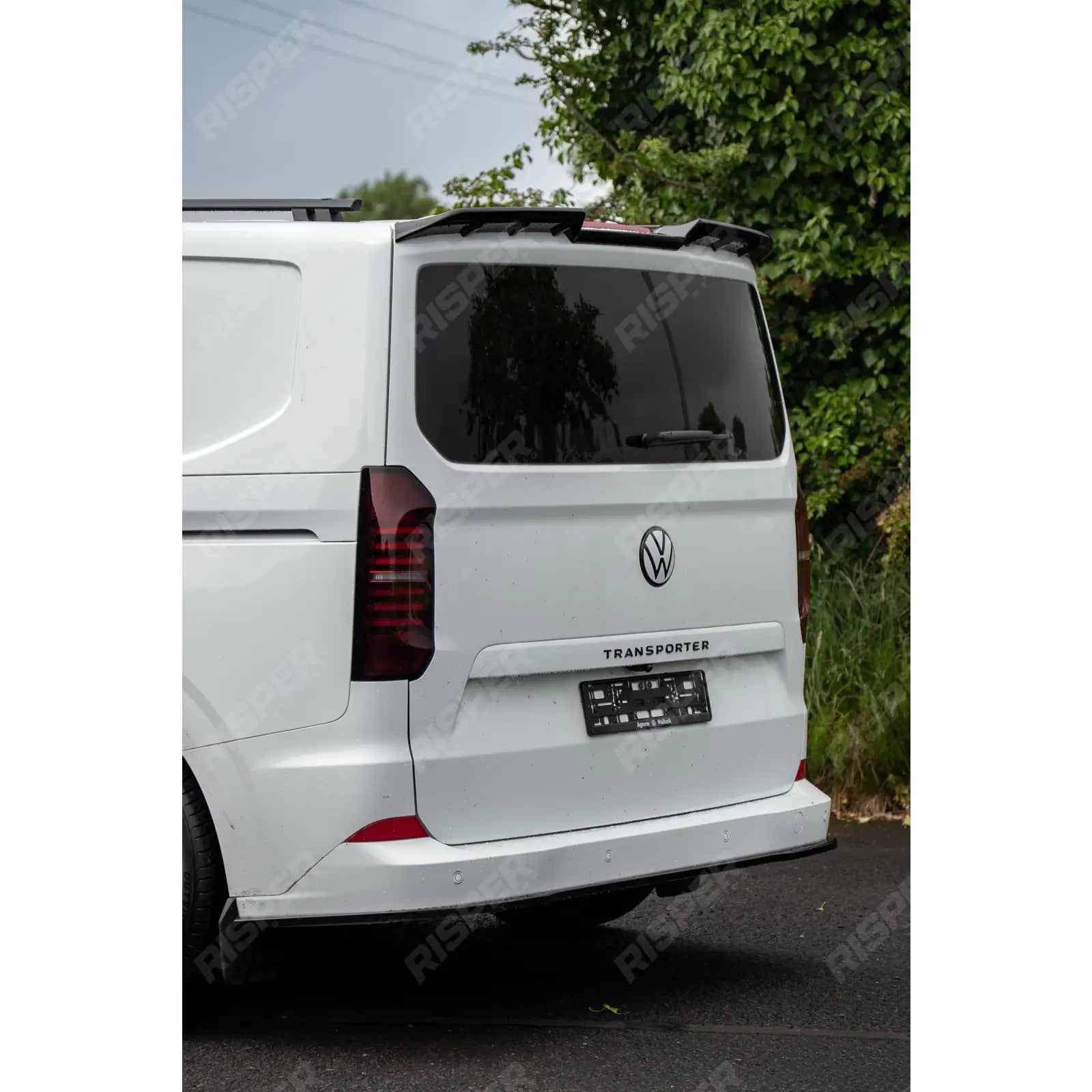 Premium Aero Kit In Gloss Black For Volkswagen Transporter T7 LWB TAILGATE 2025 on - Aero Kit