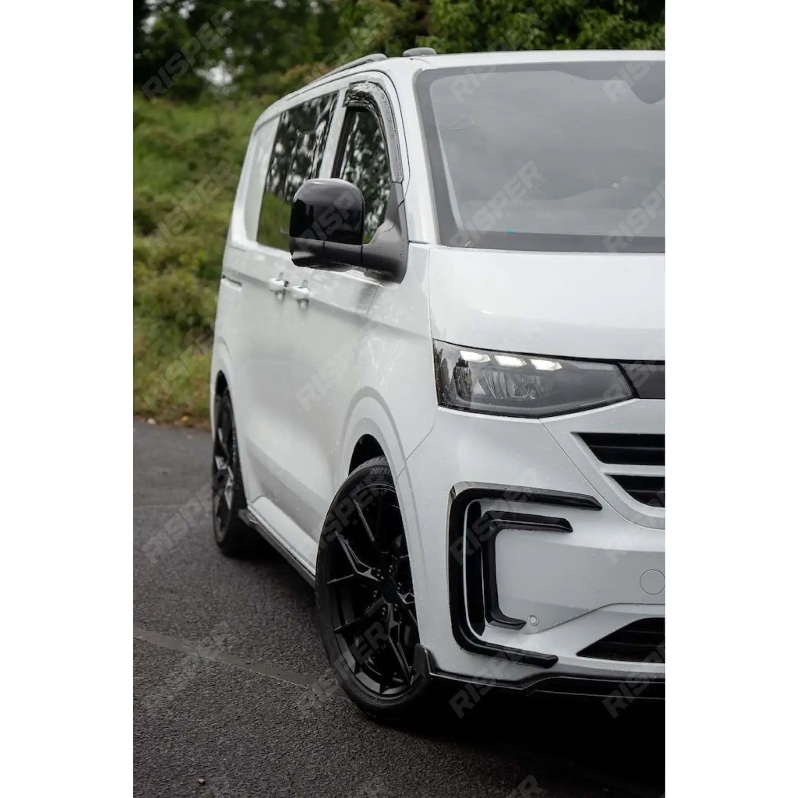 Premium Aero Kit In Gloss Black For Volkswagen Transporter T7 SWB TAILGATE 2025 on - Aero Kit