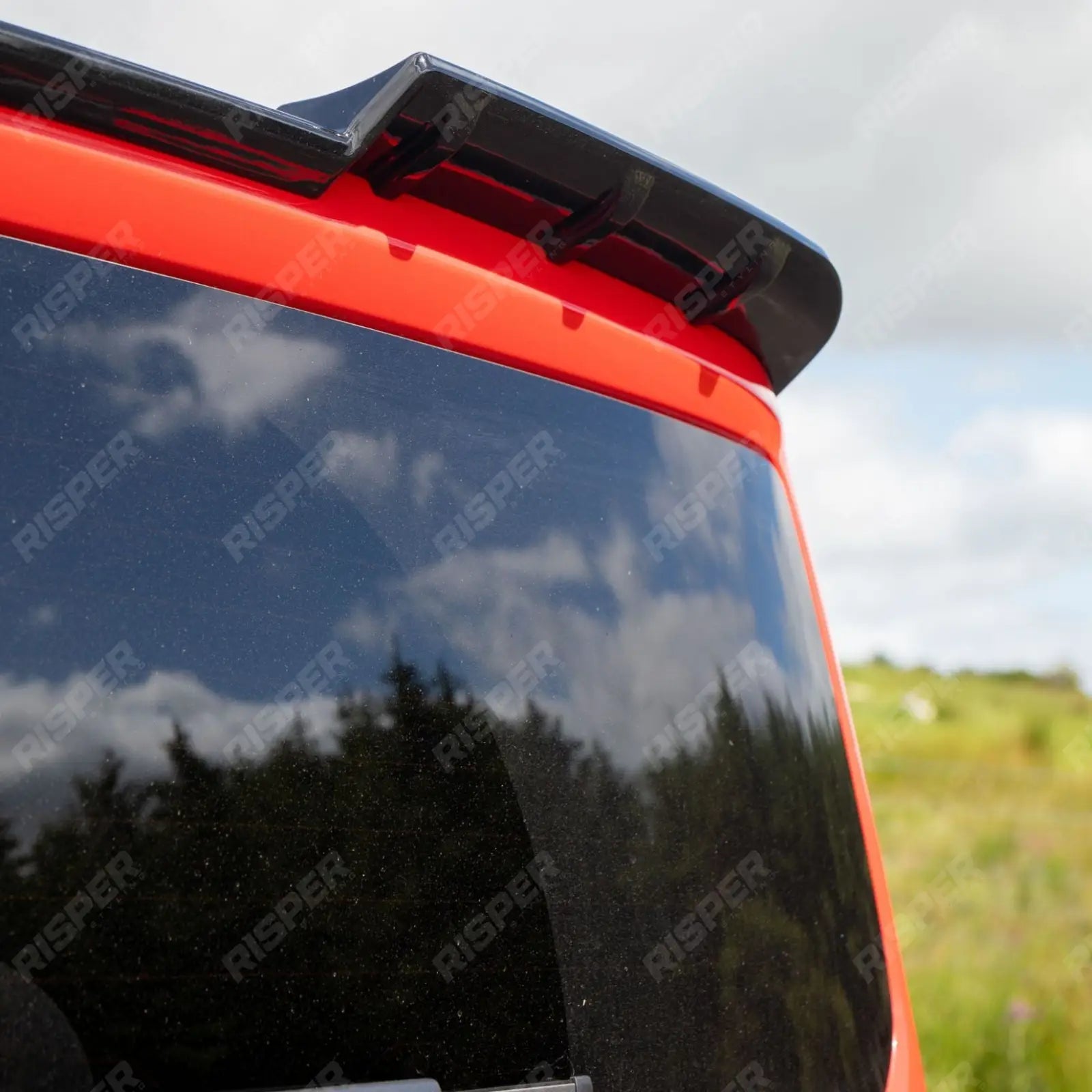 Premium Aero Kit In Gloss Black For Volkswagen Transporter T7 SWB TAILGATE 2025 on - Aero Kit