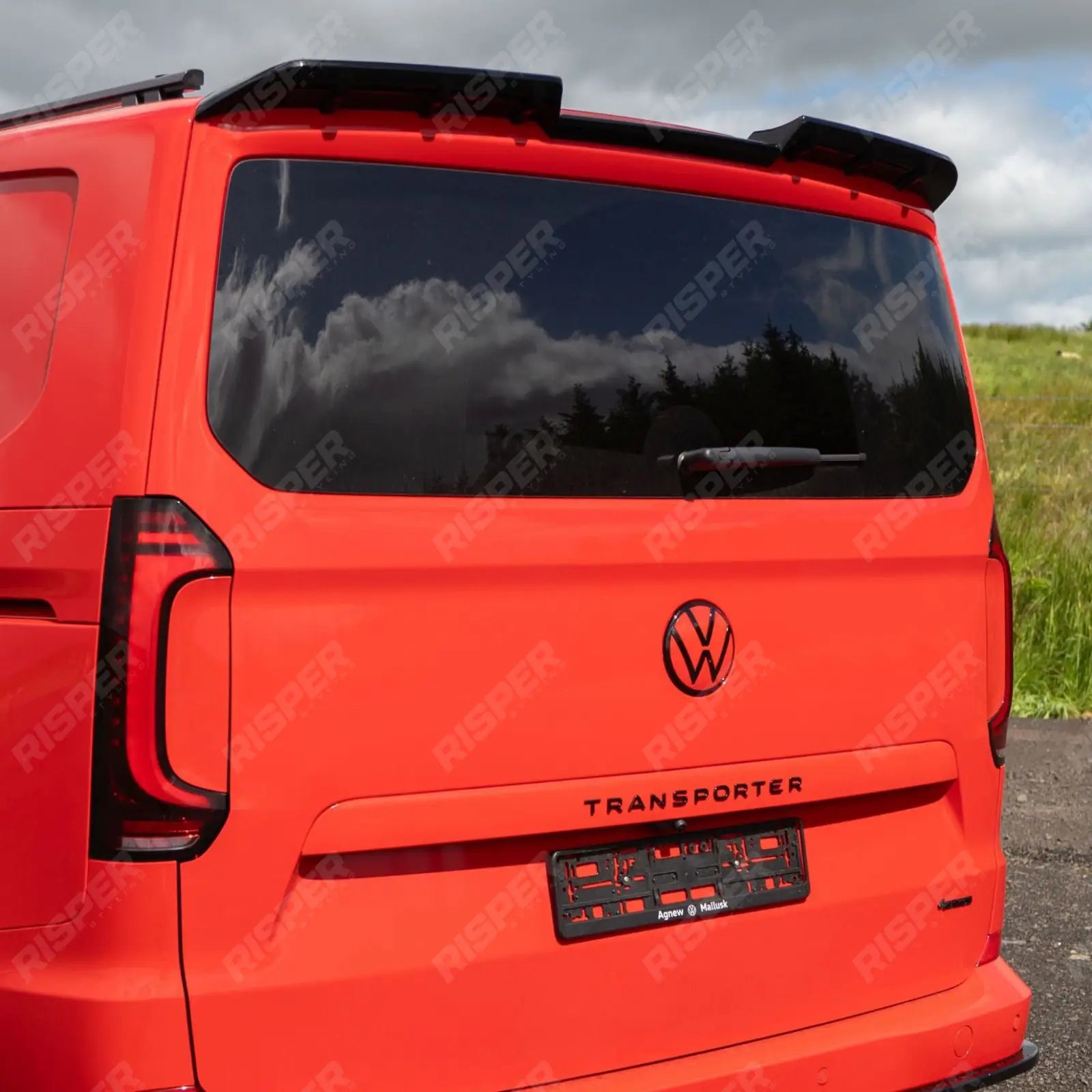 Premium Aero Kit In Gloss Black For Volkswagen Transporter T7 SWB TAILGATE 2025 on - Aero Kit
