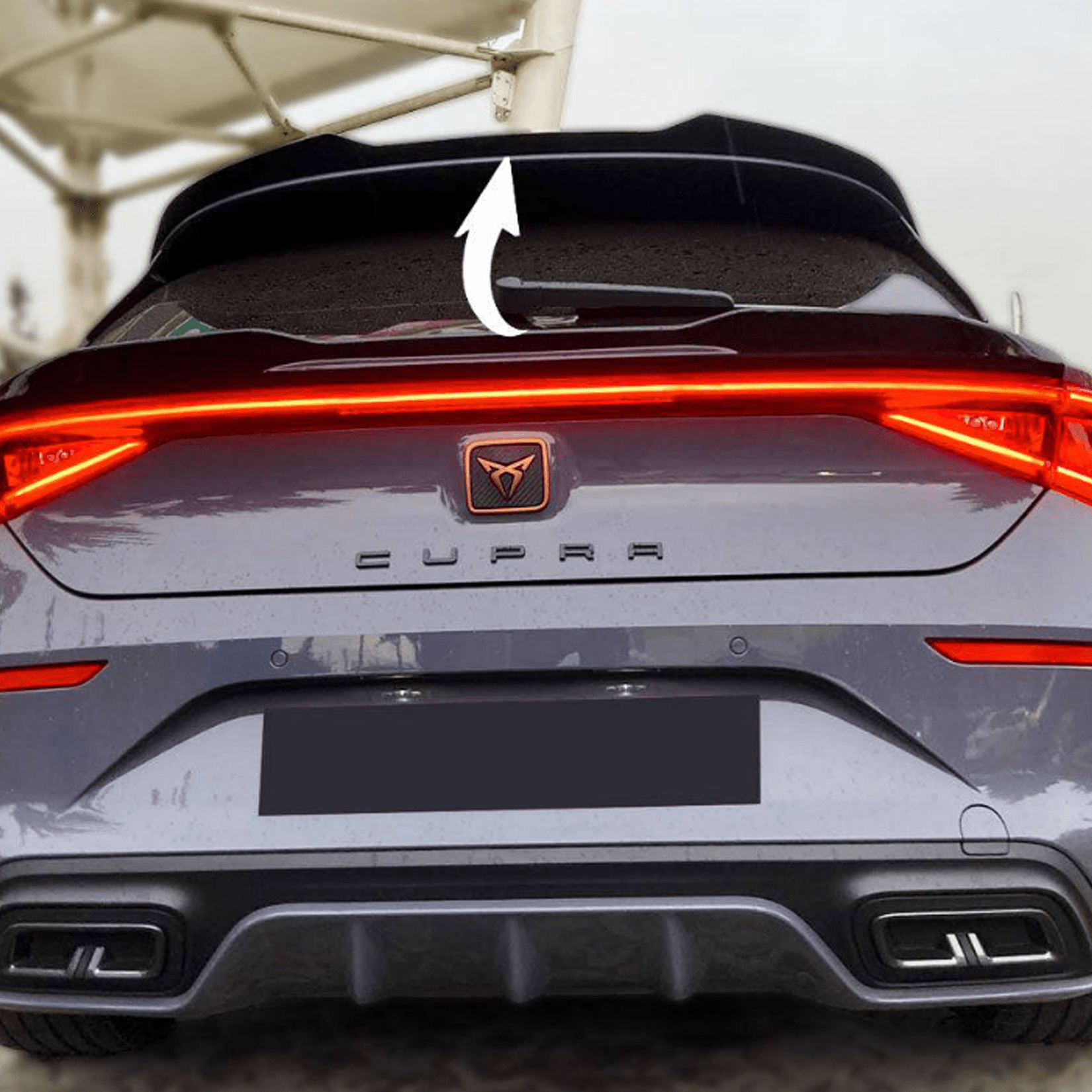 Cupra Leon 2020 On Rear Spoiler Cap In Gloss Black