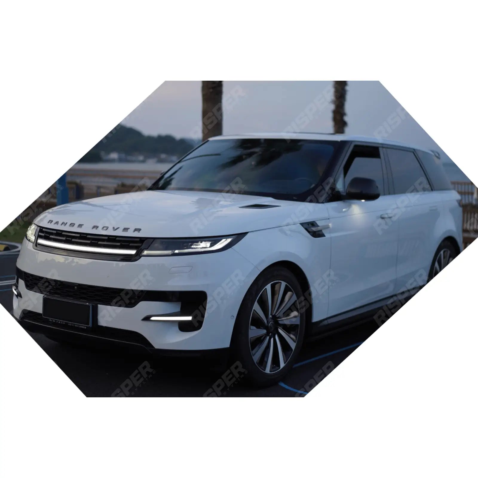 Range Rover Sport L461 2023+ Front LED Replacement Grill in Gloss Black