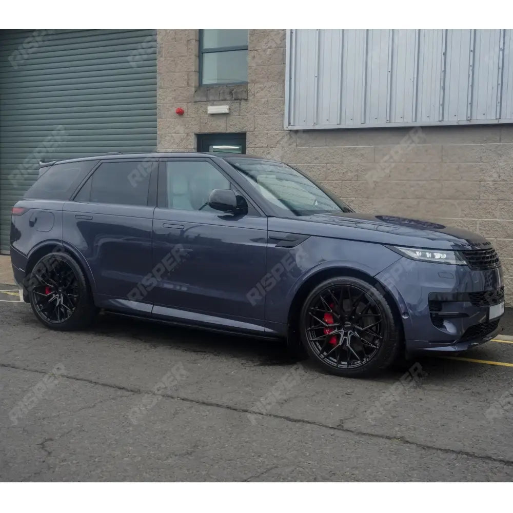 Range Rover Sport & Vogue 2023 On – Side Steps - Running Boards In Black Side Steps