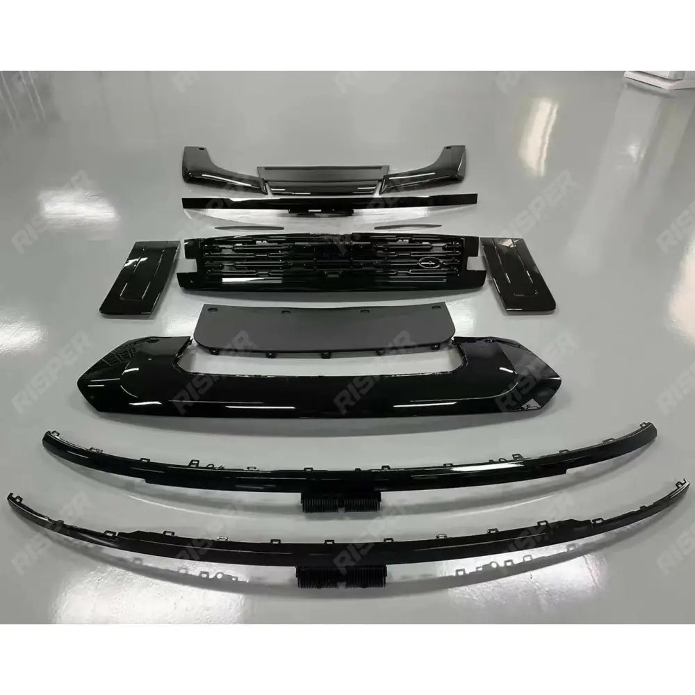 Range Rover Vogue 2023 On – Black Trim Pack – Grill Vents Bumper Trims