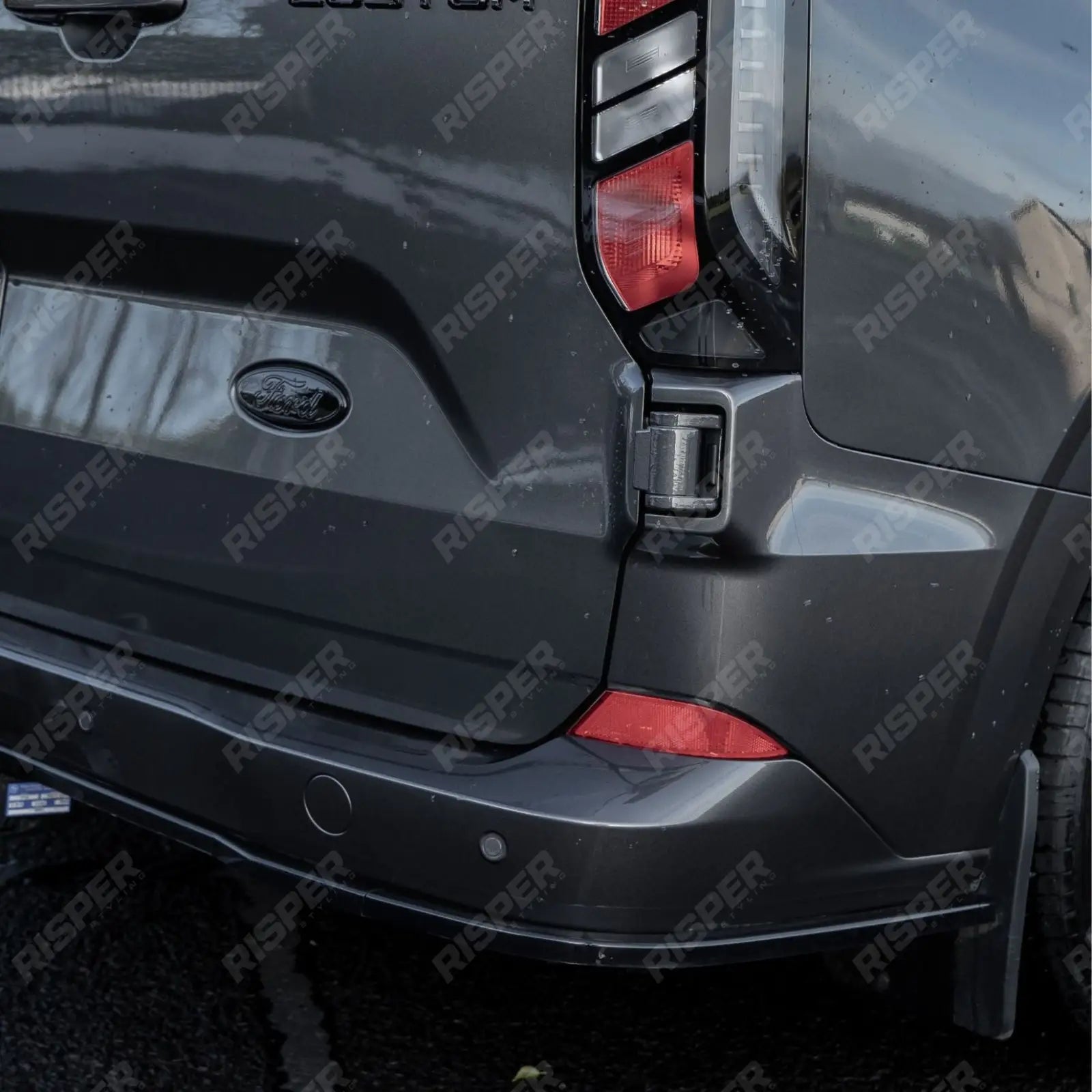Ford Transit Custom MK2 2024 On Rear Bumper Splitter In Gloss Black 3 Piece Rear Bumper Splitters
