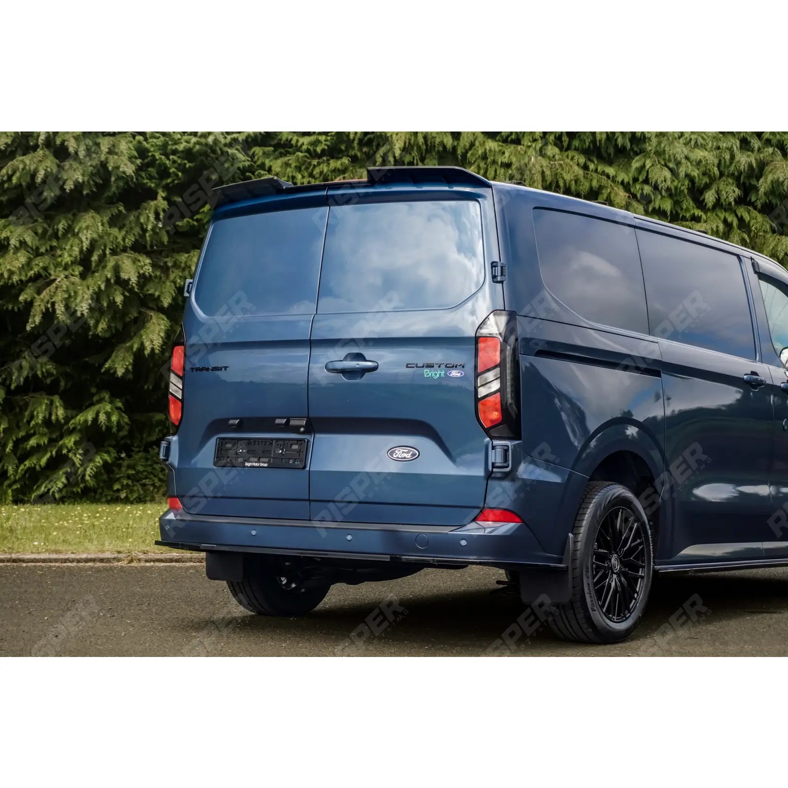 Ford Transit Custom MK2 2024 On Rear Bumper Splitter In Gloss Black 3 Piece Rear Bumper Splitters