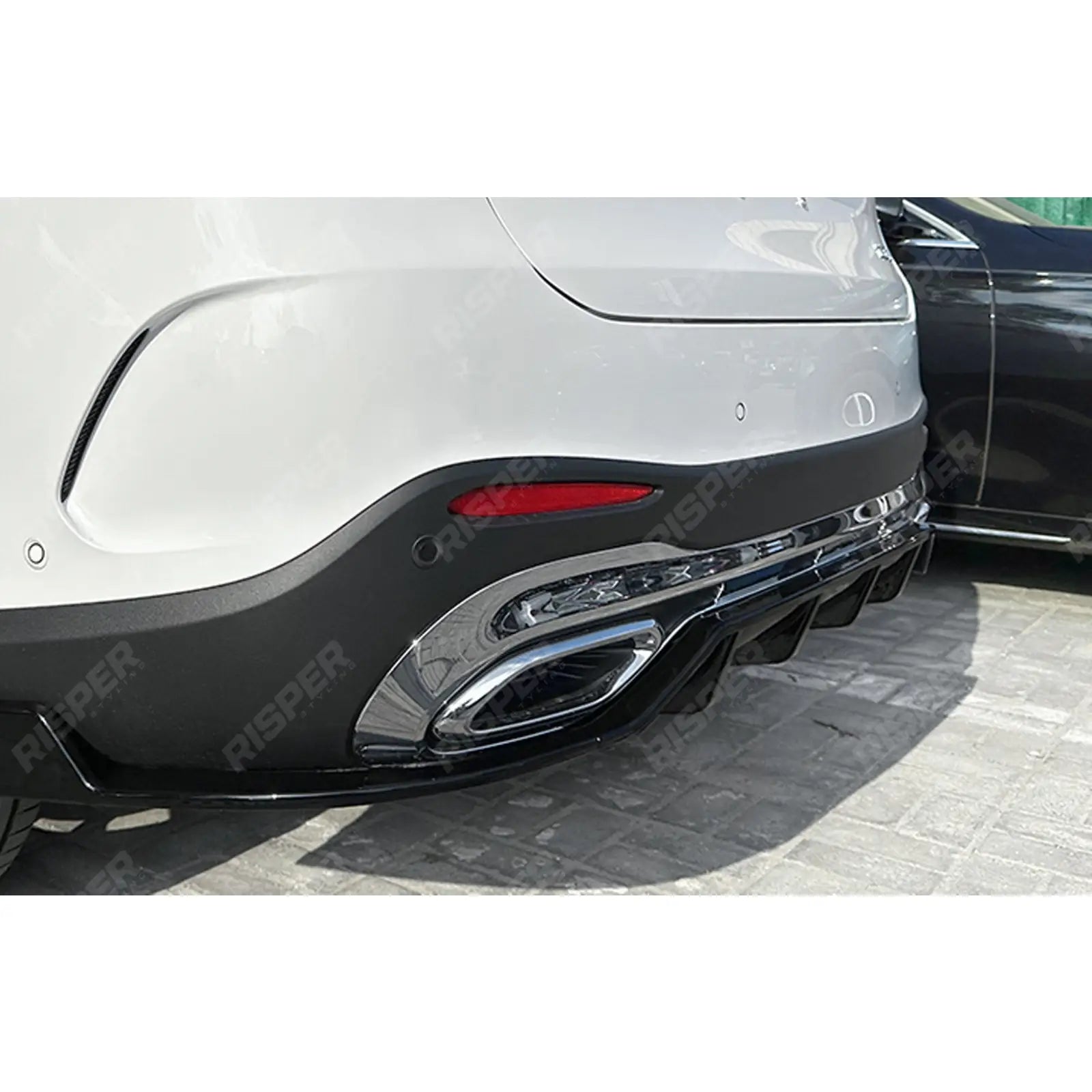 Rear Diffuser in Gloss Black For Mercedes GLC X254 2023 on - Diffuser