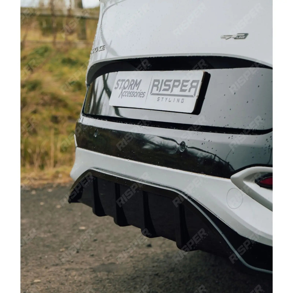 Rear Diffuser & Side Splitters Gloss Black For Kia Sportage MK5 GT Line 2021-2025 - Diffuser