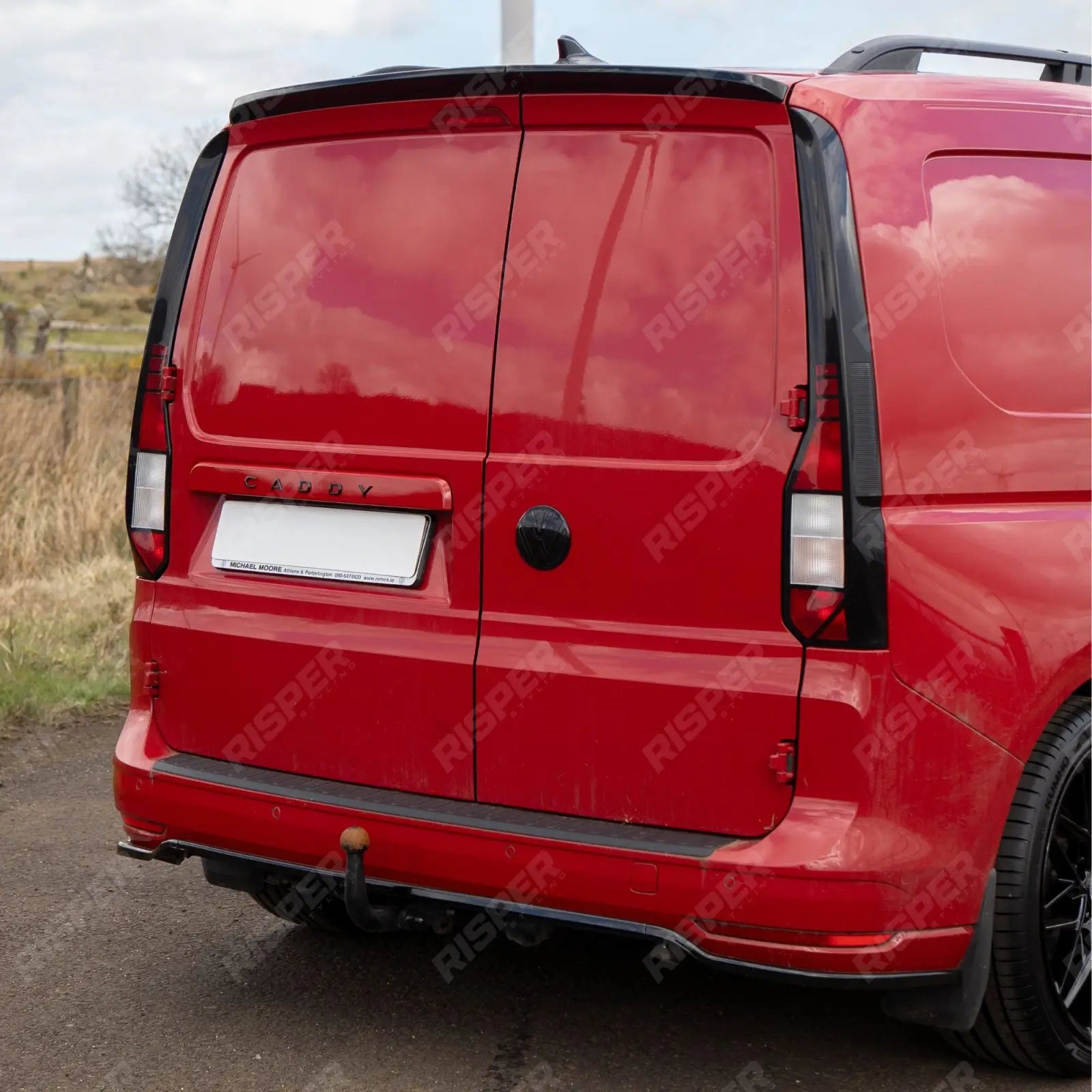 Volkswagen Caddy MK5 2021+ - Rear Spoiler Barn Door in Gloss Black - Rear Spoilers