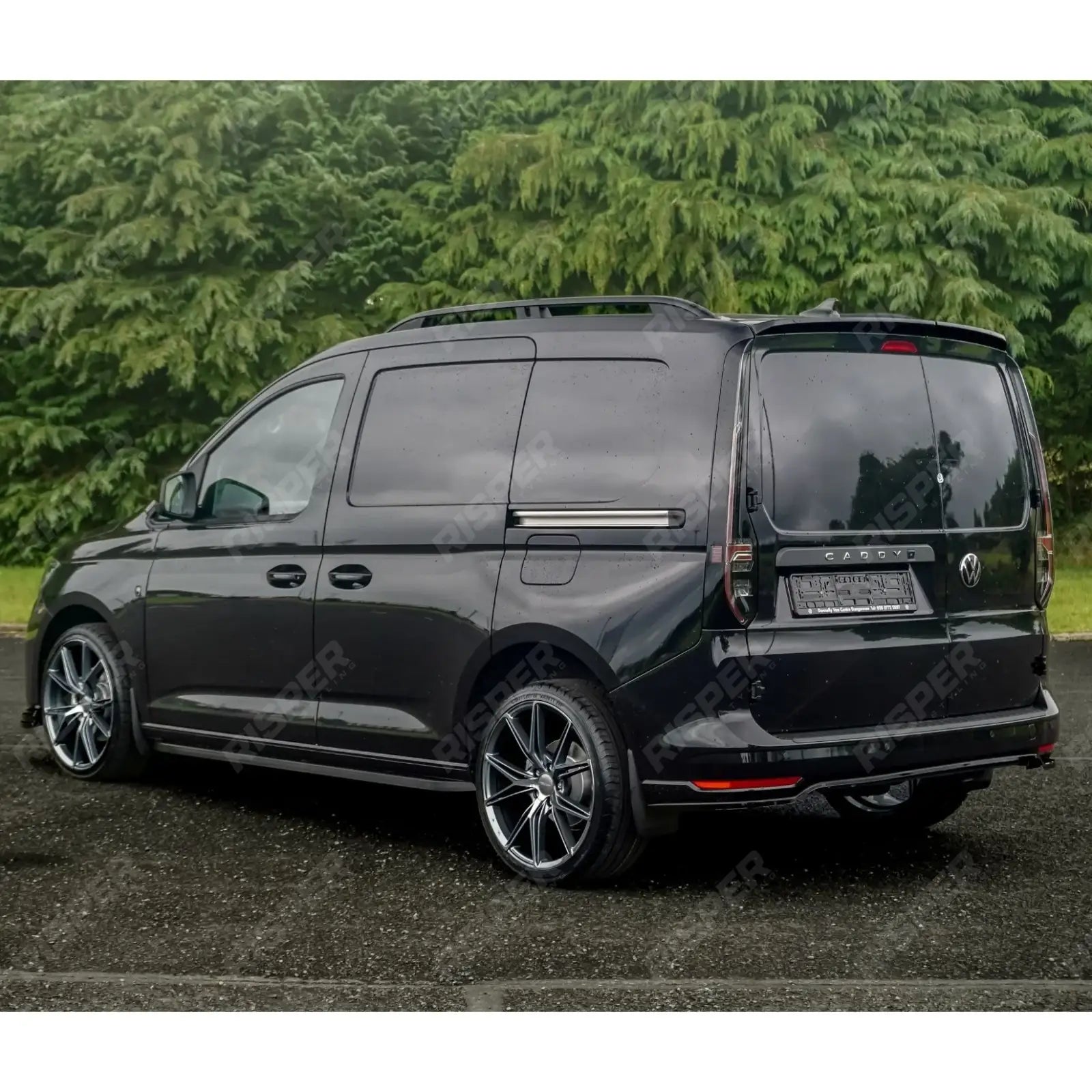 Volkswagen Caddy MK5 2021+ - Rear Spoiler Barn Door in Gloss Black Spoiler