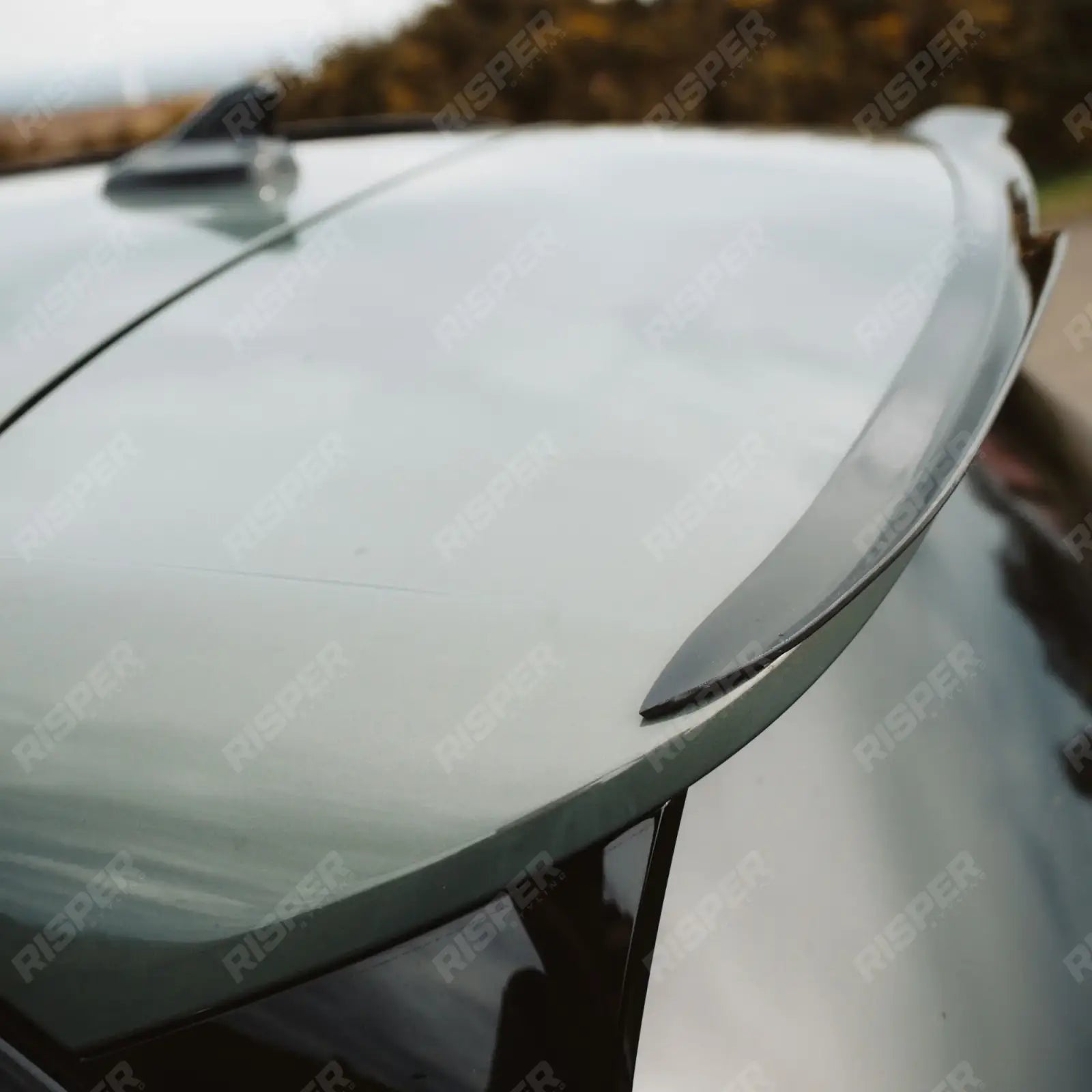 VW Tayron 2025 On Rear Spoiler In Gloss Black - Rear Spoilers
