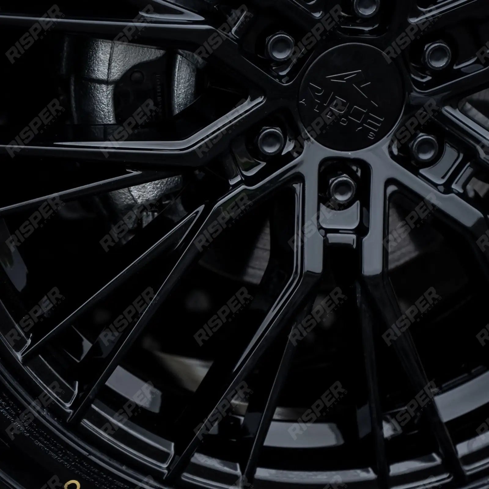 Ridge KN12 Gloss Black 6X120 18 Inch Alloys Alloys