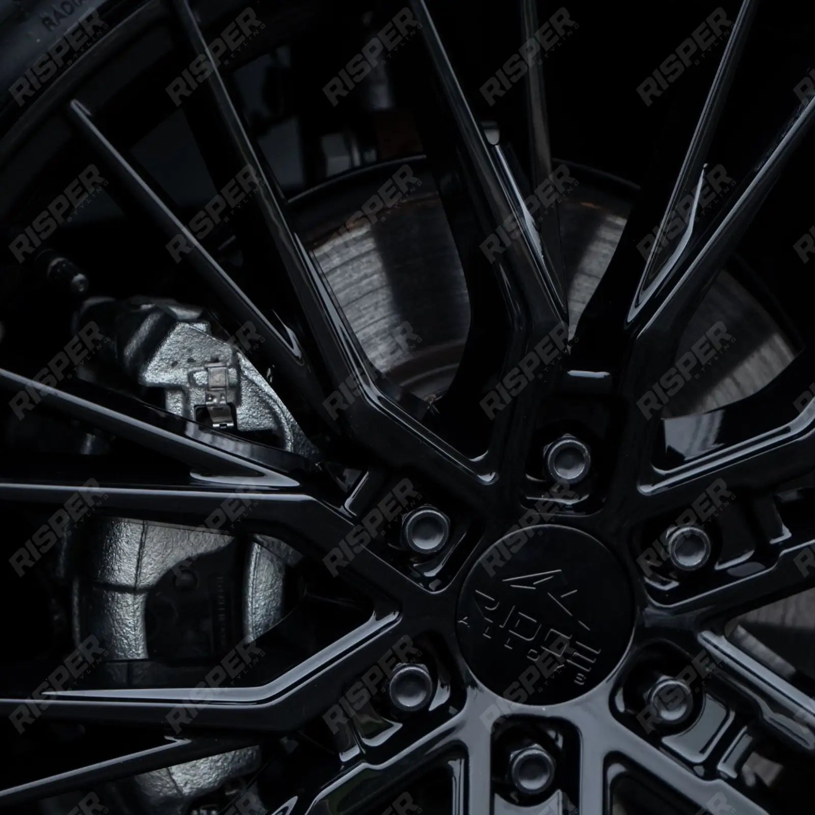 Ridge KN12 Gloss Black 6X120 18 Inch Alloys Alloys