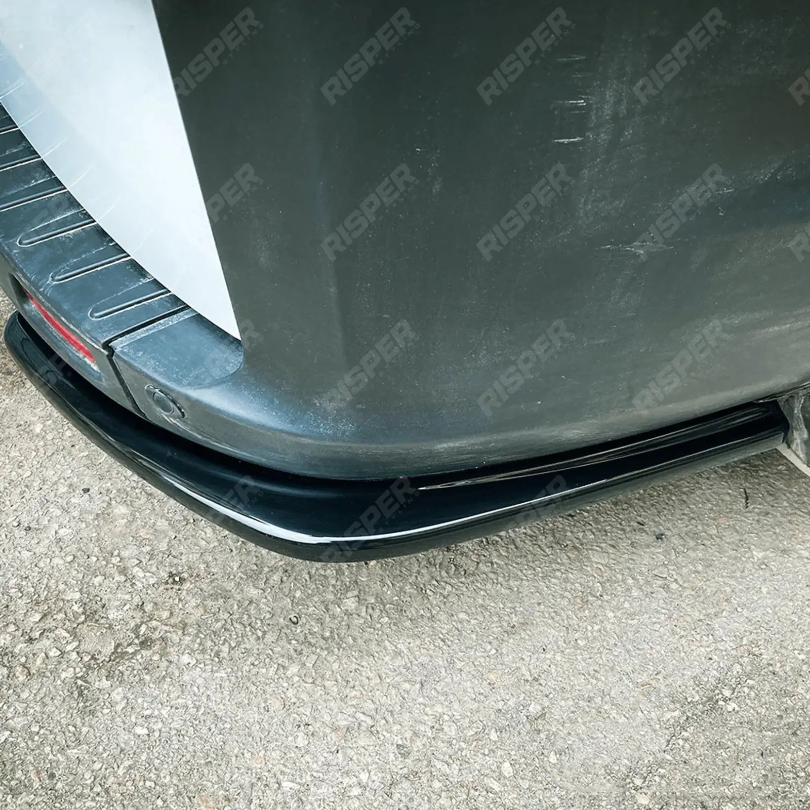 Risper Rear Bumper Splitters Gloss Black For Ford Transit Custom 2012-2023 - Rear Bumper Splitters