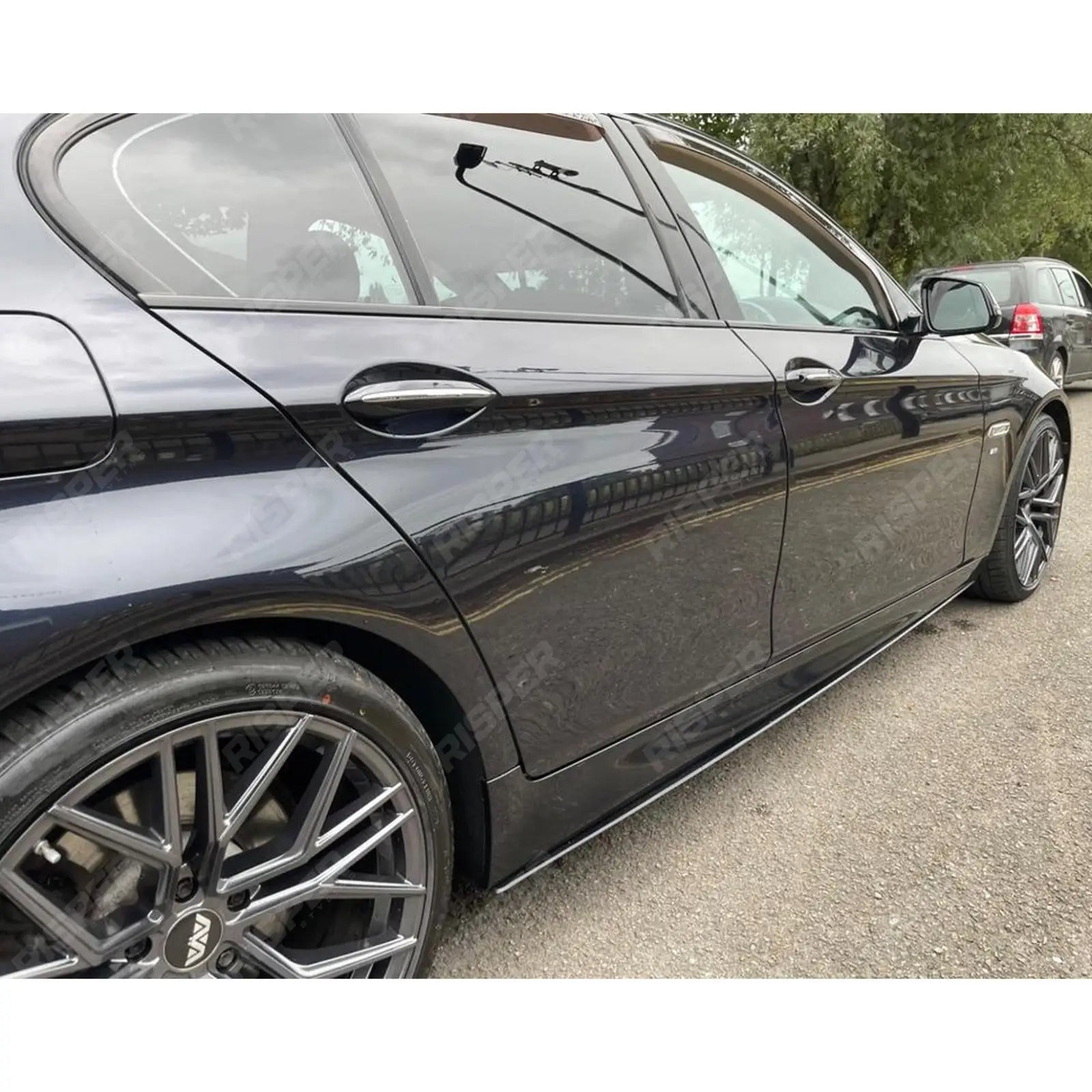 Side Skirt Splitters in Gloss Black For BMW 5 Series M Sport F10 F18 Secondary image