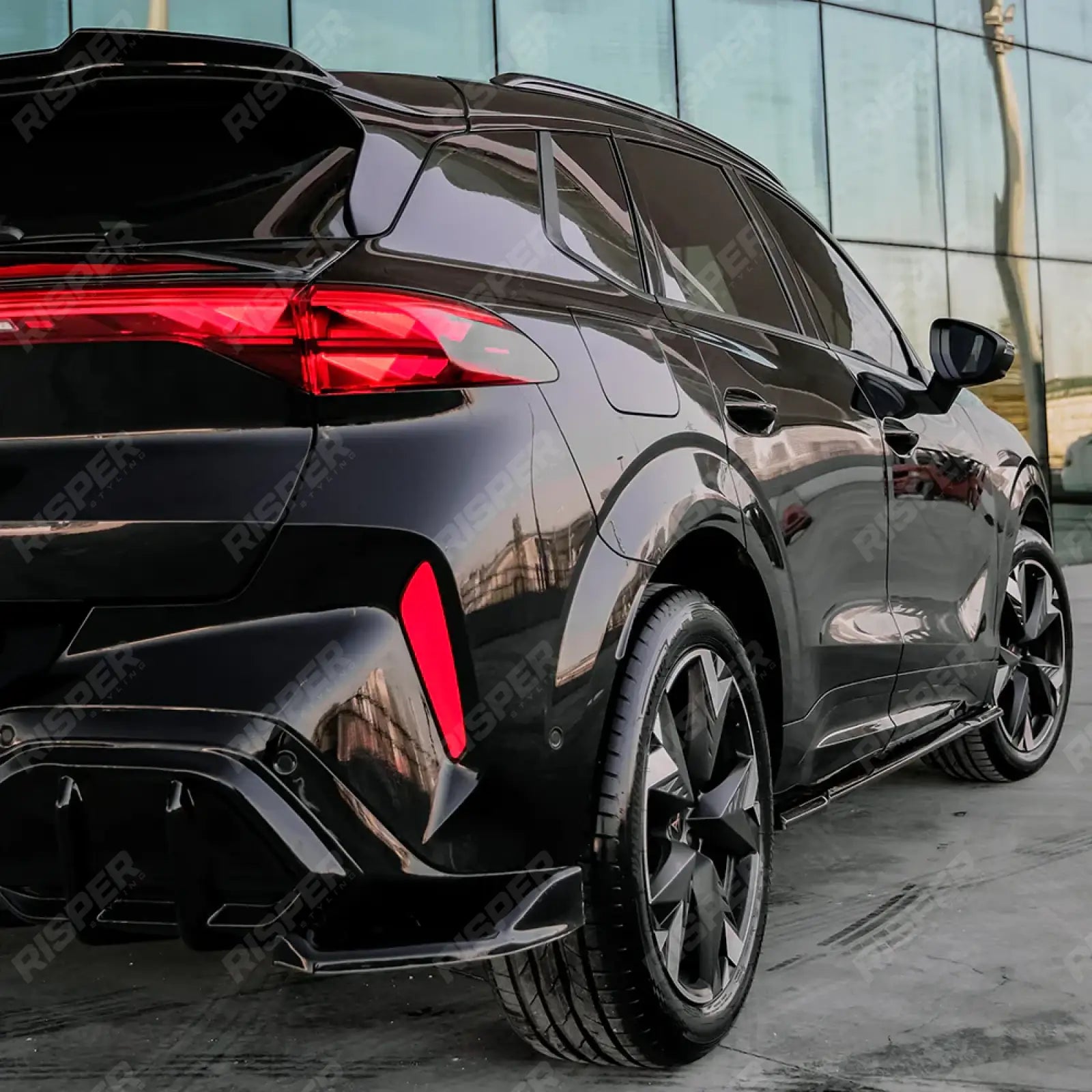 Side Skirts In Gloss Black Cupra Terramar MK1 2025 On Secondary image