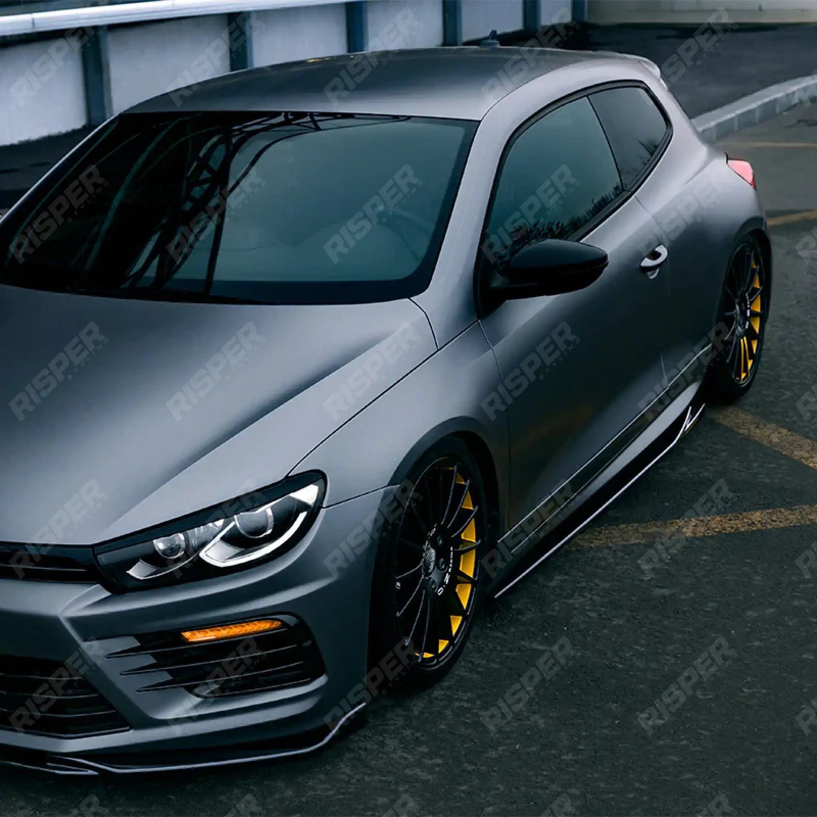 Side Skirts in Gloss Black For Volkswagen Sirocco R 2014-2017 - Side Skirt Splitters