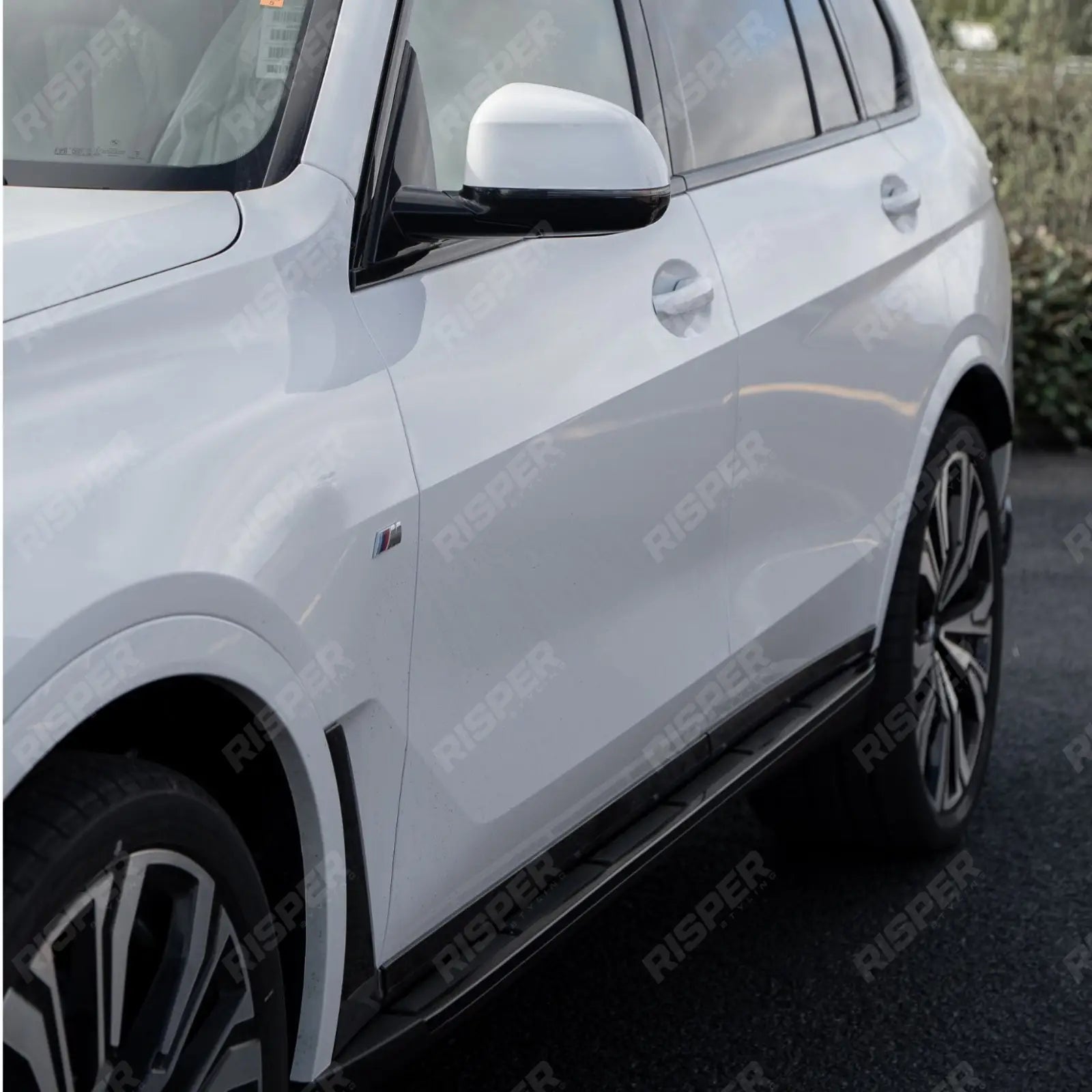 BMW X7 G07 Side Steps - Gloss Black - Side Steps