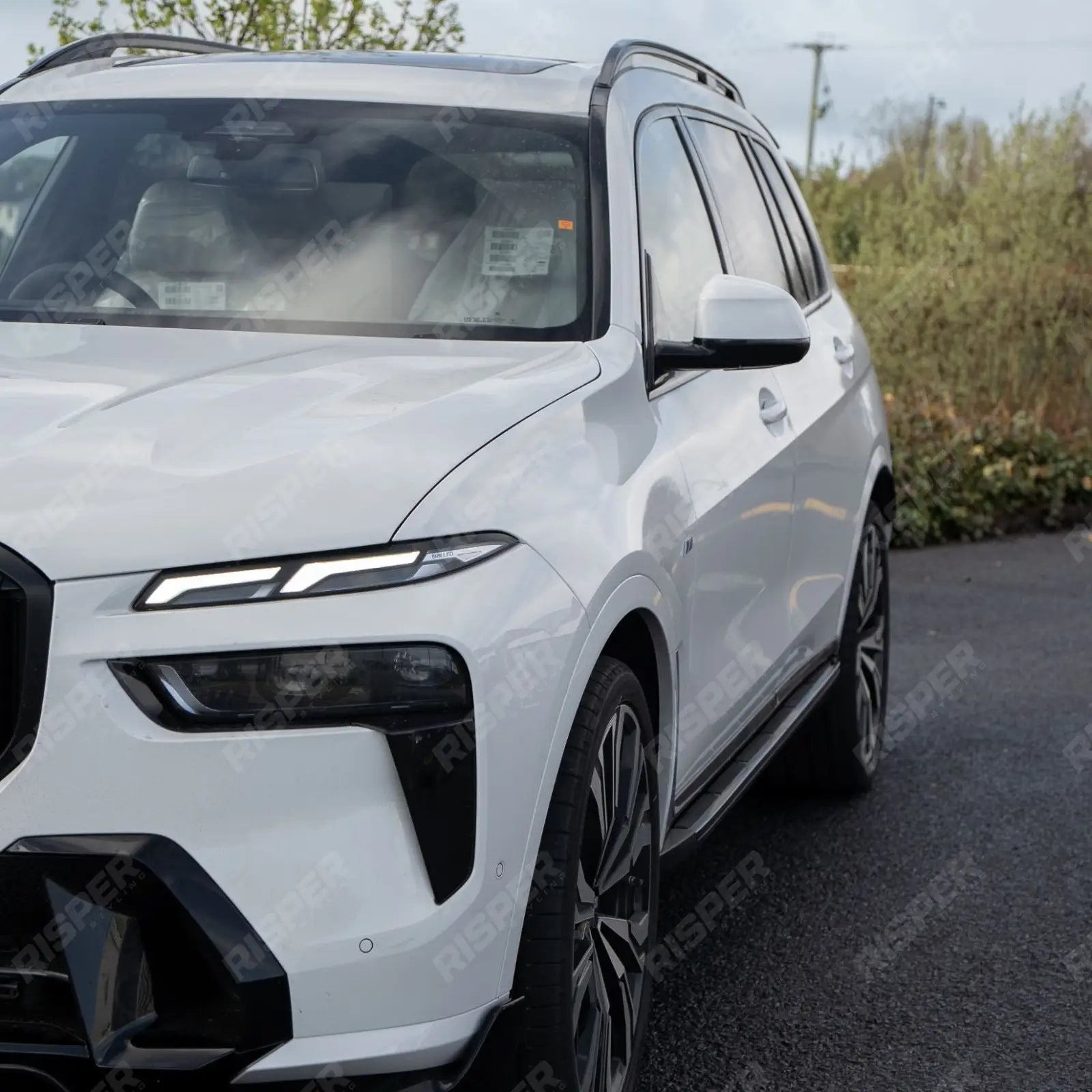 BMW X7 G07 Side Steps - Gloss Black - Side Steps