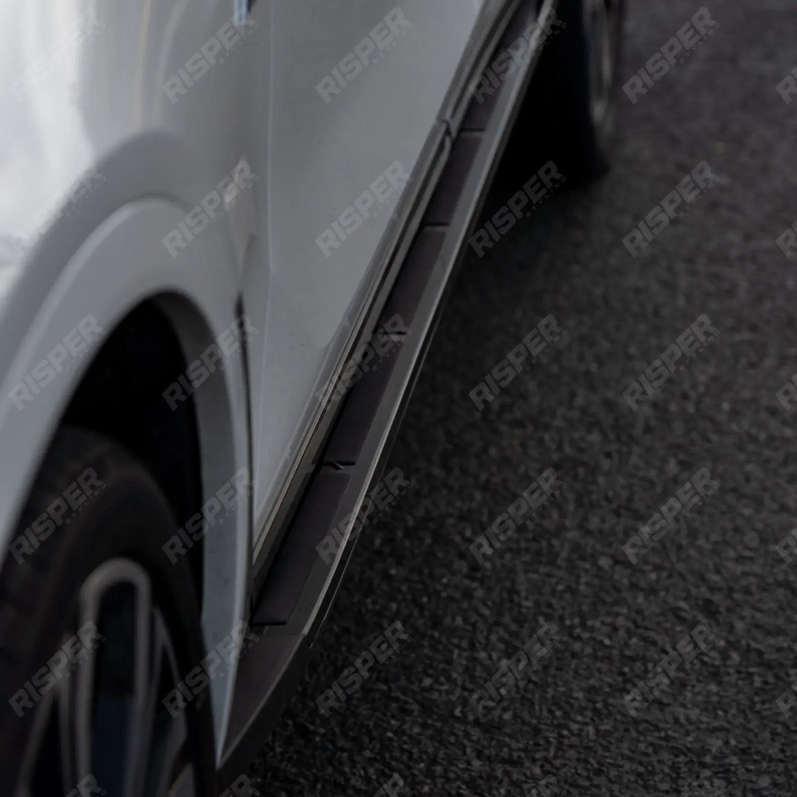 BMW X7 G07 Side Steps - Gloss Black - Side Steps