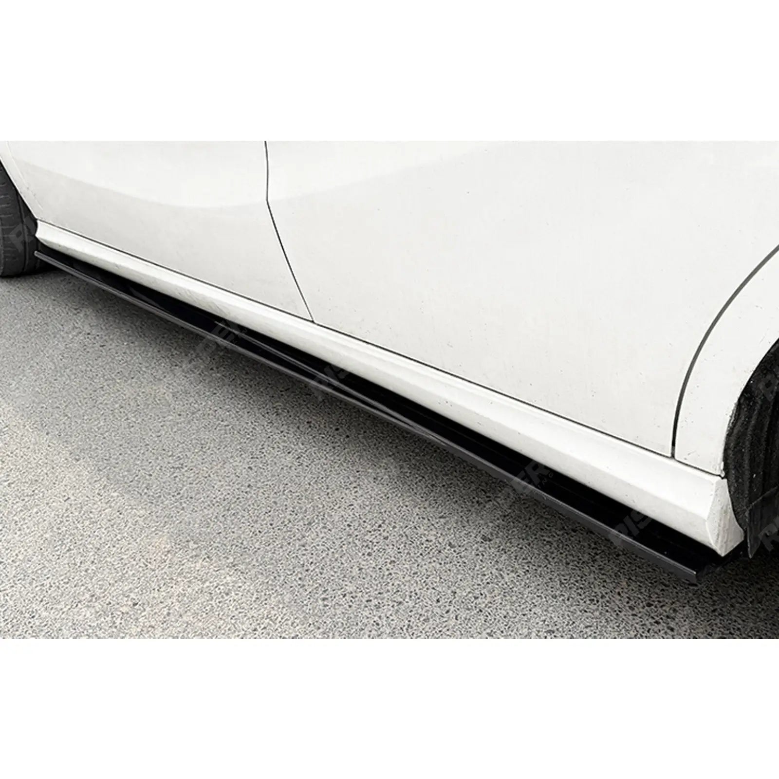 Standard Side Skirts in Gloss Black For Mercedes A Class W176 C117 2013-2018 Secondary image