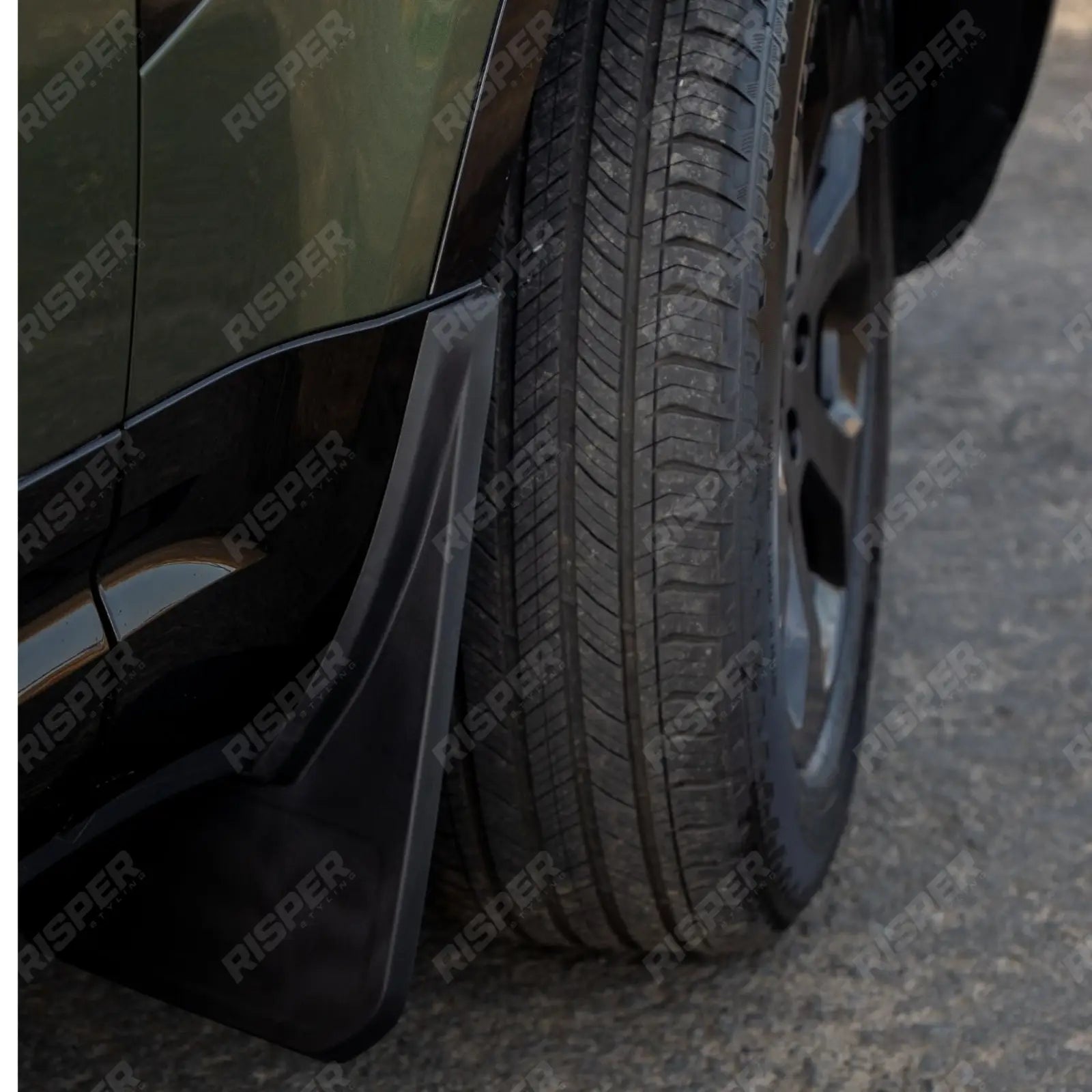 Land Rover Defender L663 90 & 110 2020 OEM Style Classic Mud Flaps - Mud Flaps