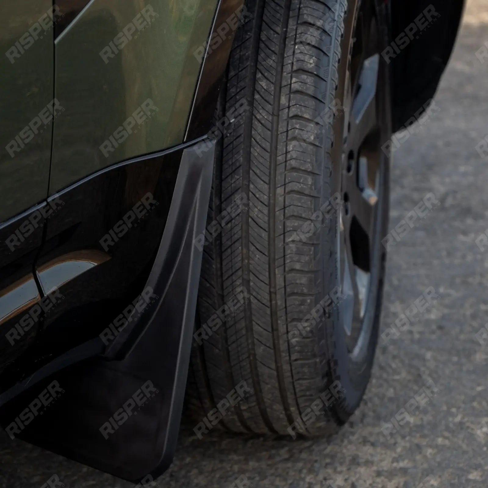 Land Rover Defender L663 90 & 110 2020 OEM Style Classic Mud Flaps - Mud Flaps