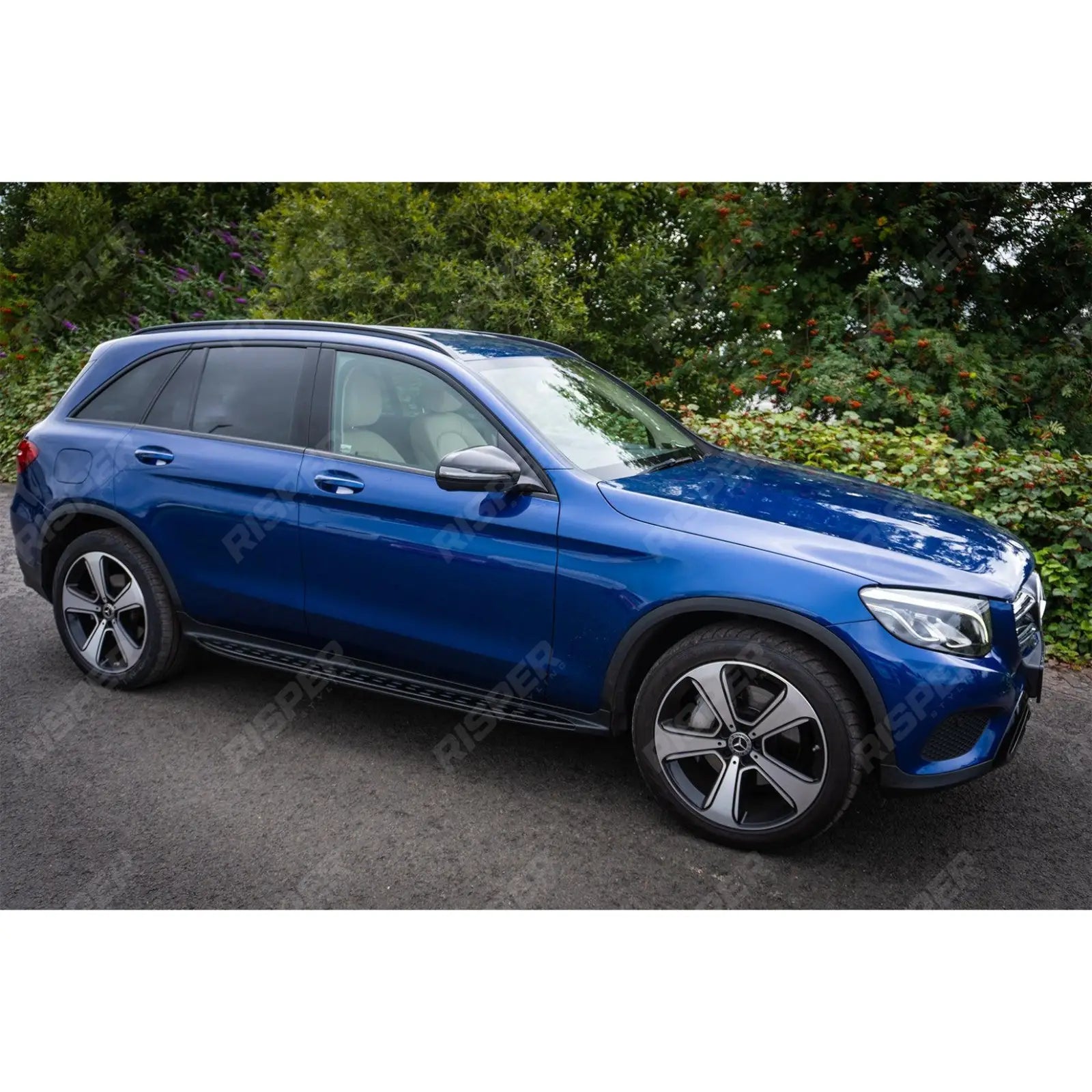 Mercedes GLC X253 2015 - 2022 - OE Style Integrated Side Steps Running Boards In Gloss Black