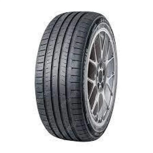 Sunwide Rs - one Xl Tyre 235/50/18