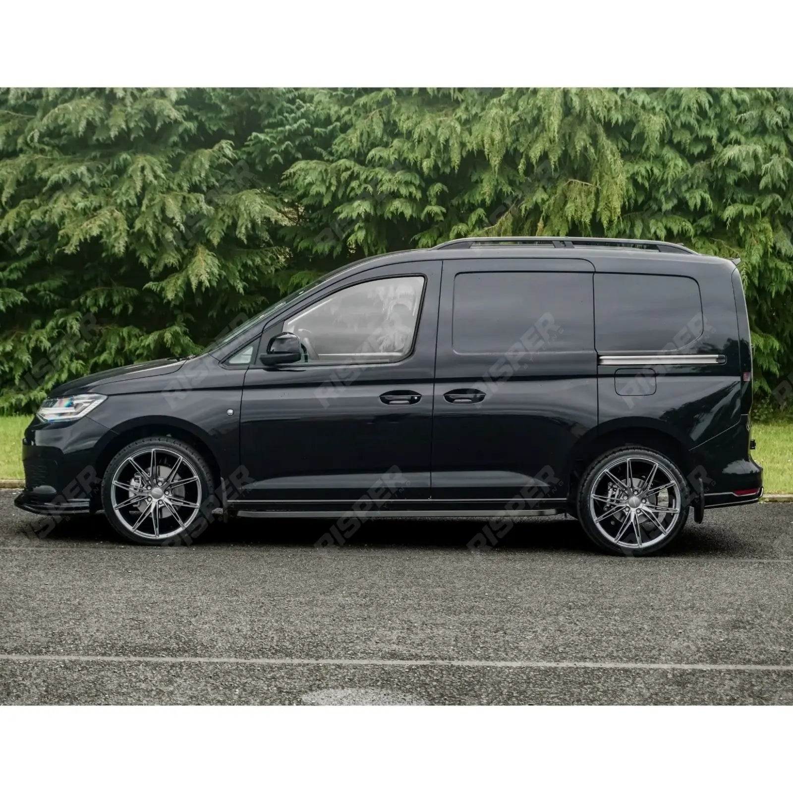 VW Caddy 2021 On SWB Trapezoid Side Bars in Gloss Black Side Bars