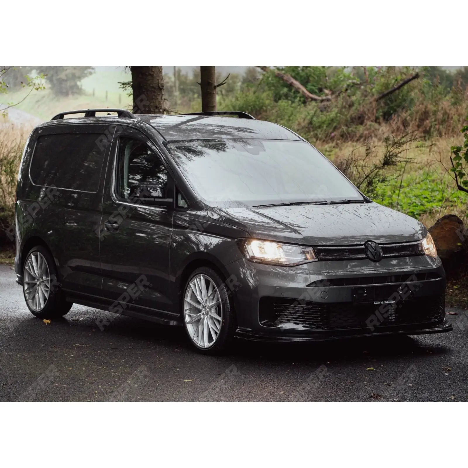 VW Caddy 2021 On SWB Trapezoid Side Bars in Gloss Black Side Bars