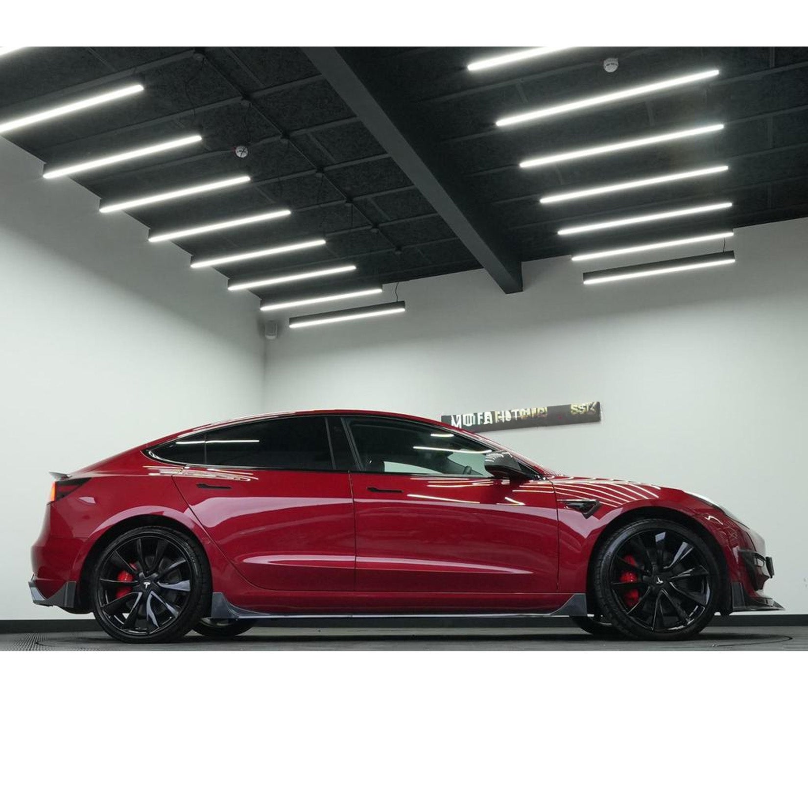 Tesla Model 3 2018 - 2023 Fast Aero Body Kit In Carbon Look
