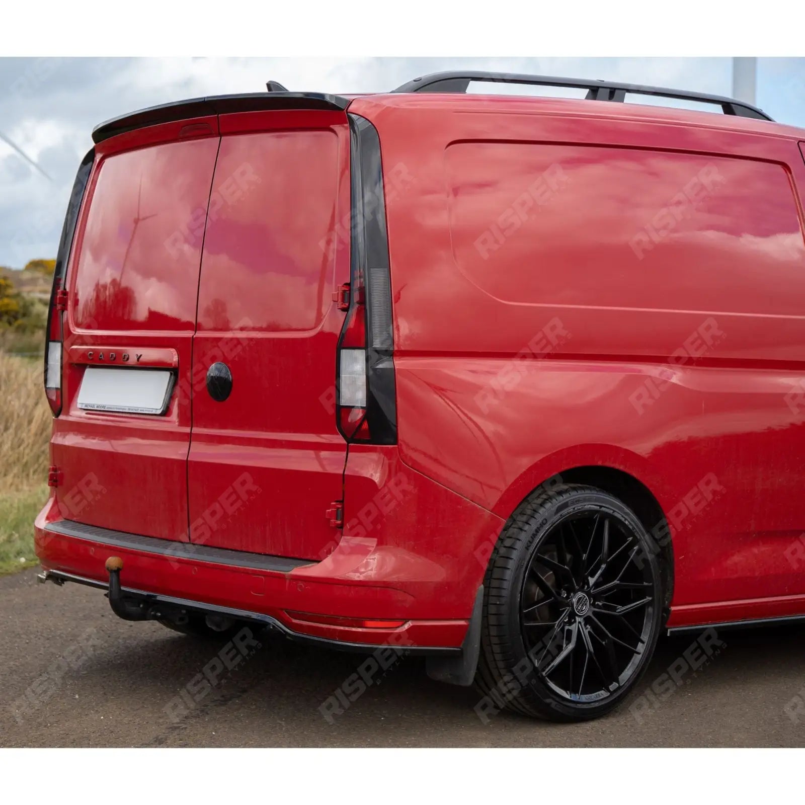 Volkswagen Caddy MK5 2021+ Body Kit In Gloss Black - Aero Kit