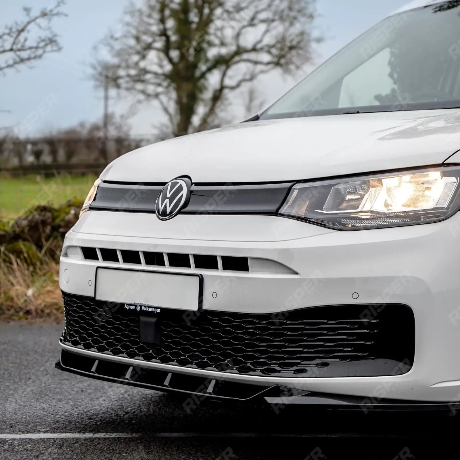 Volkswagen Caddy MK5 2021+ Body Kit In Gloss Black Aero Kit