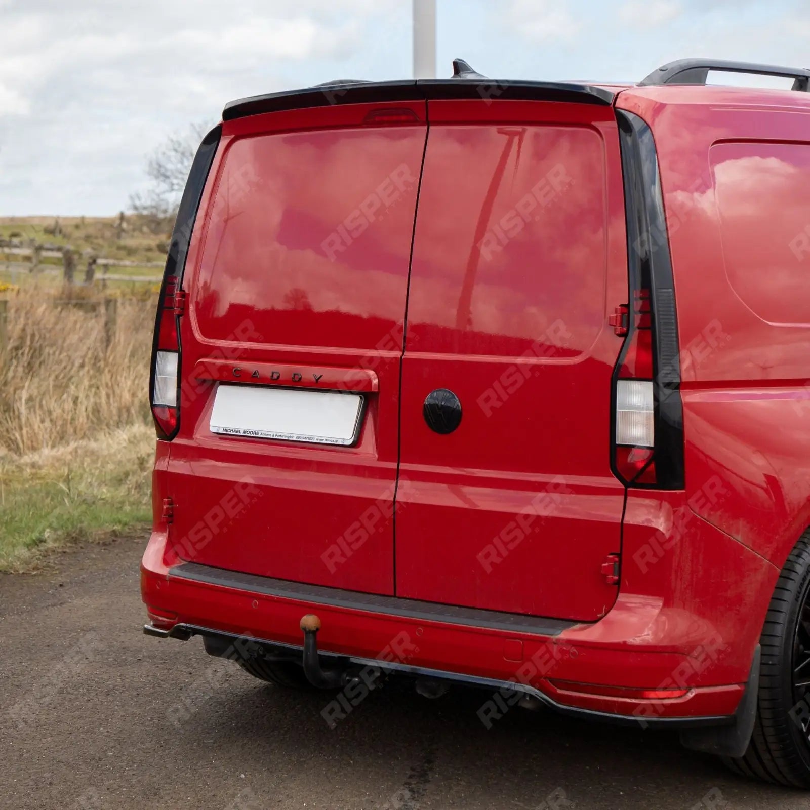 Volkswagen Caddy MK5 2021+ Body Kit In Gloss Black - Aero Kit
