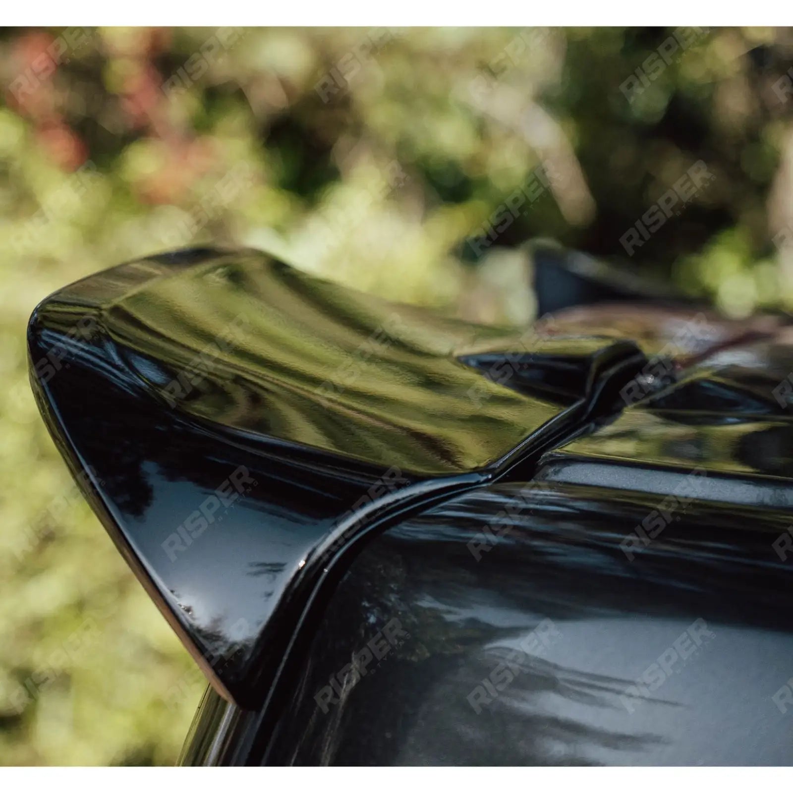 Volkswagen Transporter T7 2025+ Barn Door V1 Spoiler In Gloss Black Rear Spoilers