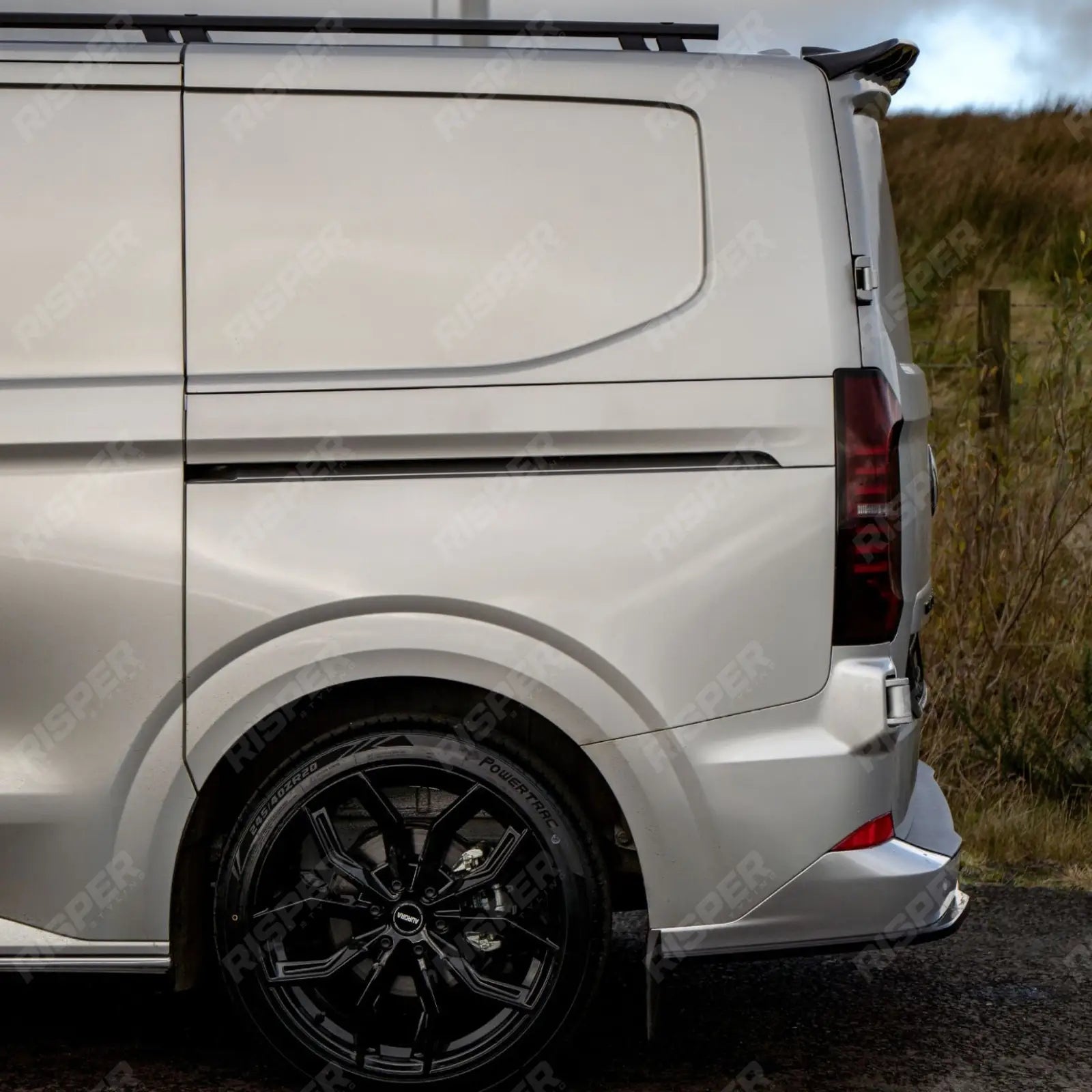 Volkswagen Transporter T7 2025+ Barn Door V1 Spoiler In Gloss Black Rear Spoilers
