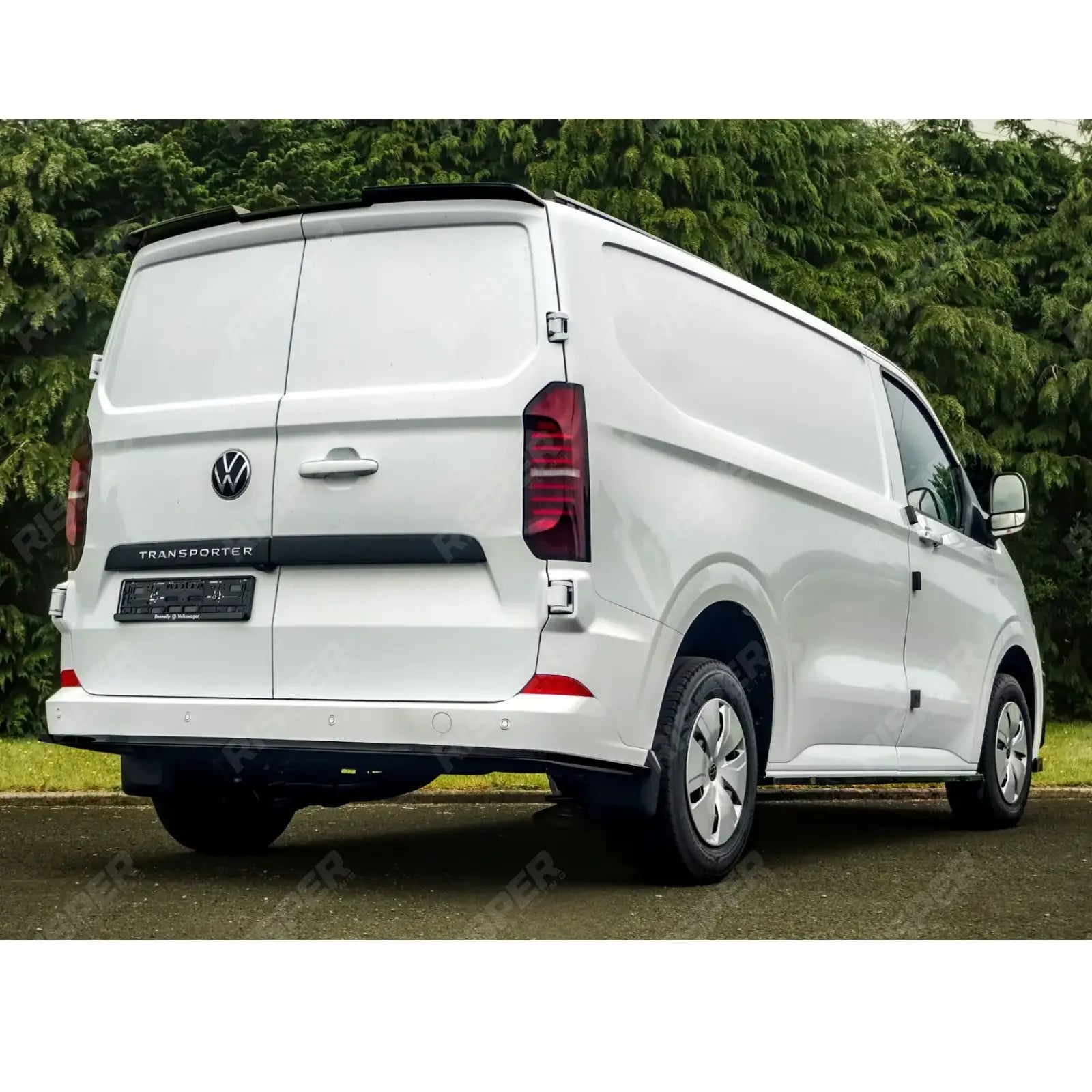 Volkswagen Transporter T7 SWB 2025 on V2 Premium Aero Kit In Gloss Black Body Kit