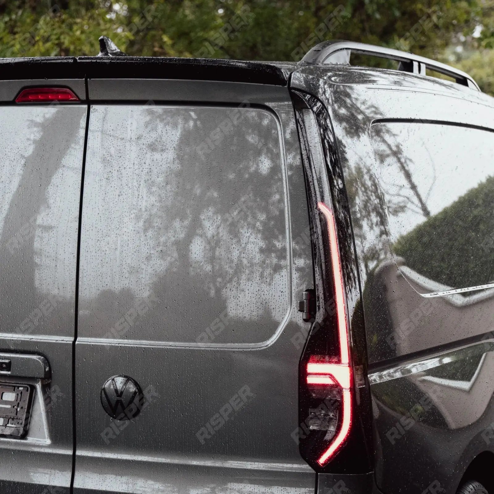 Vw Caddy 2021 On Swb Aluminium Roof Bars In Black Roof Rails
