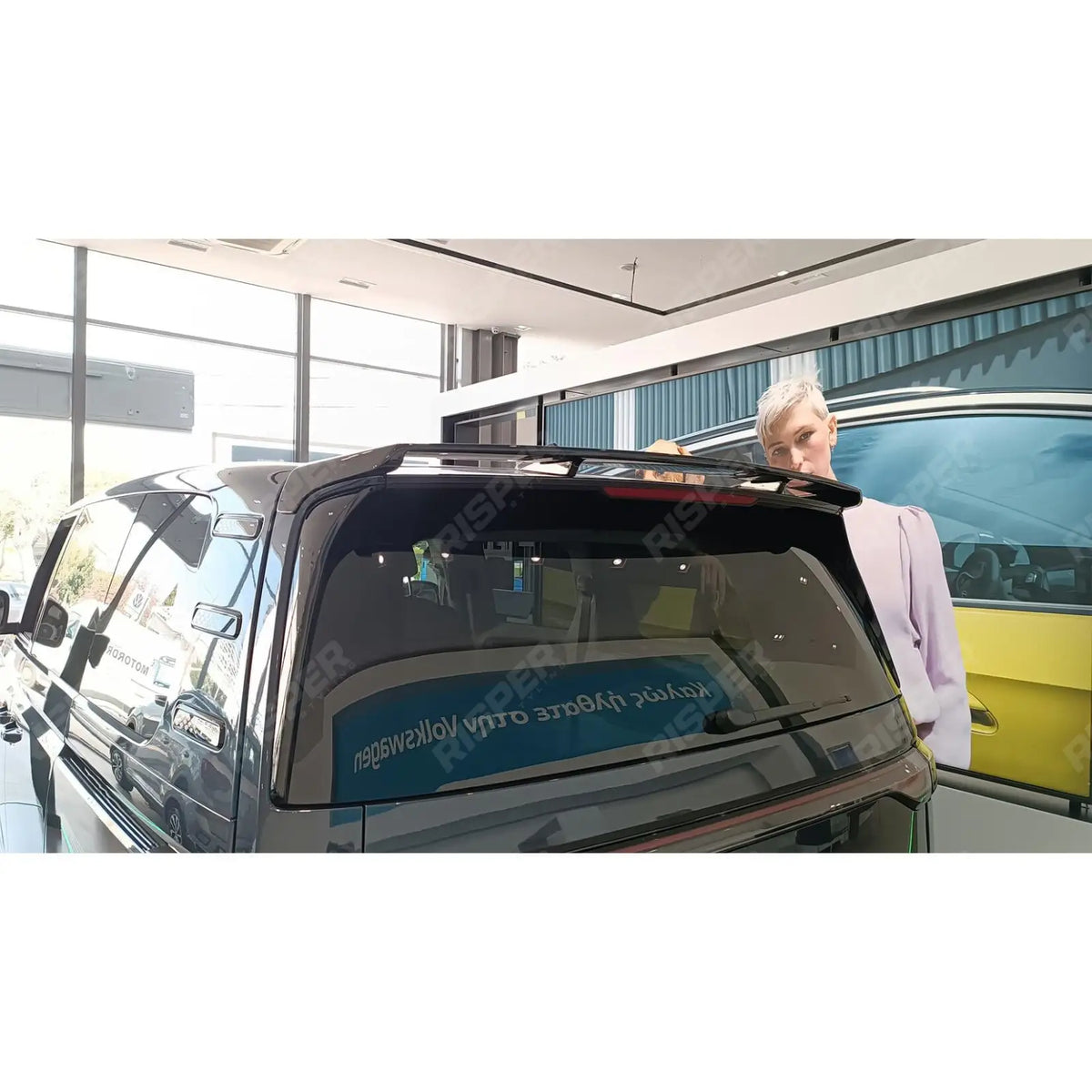 VW ID BUZZ 2021+ - Gloss Black Rear Spoiler