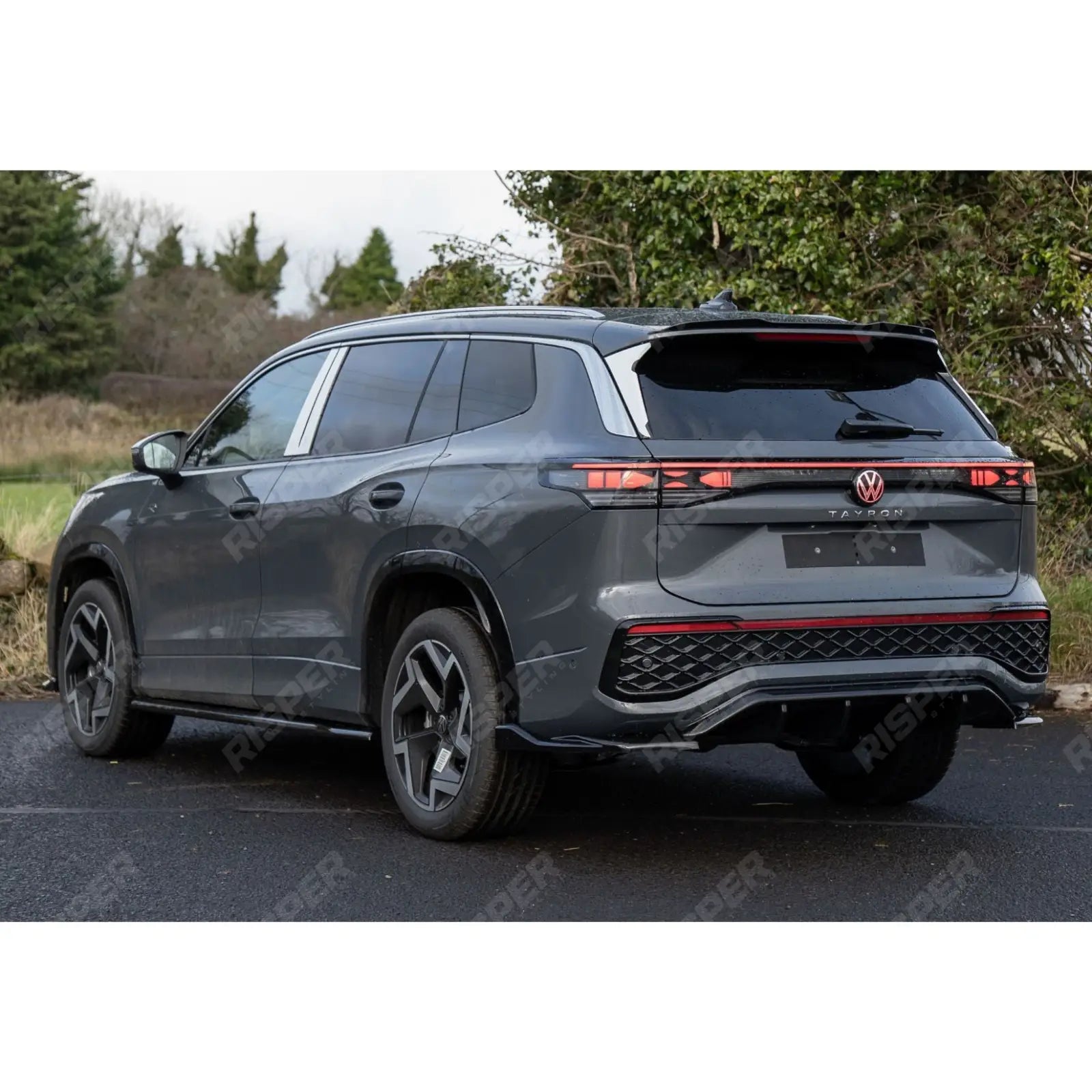 VW Tayron 2025 On Rear Spoiler In Gloss Black Rear Spoilers