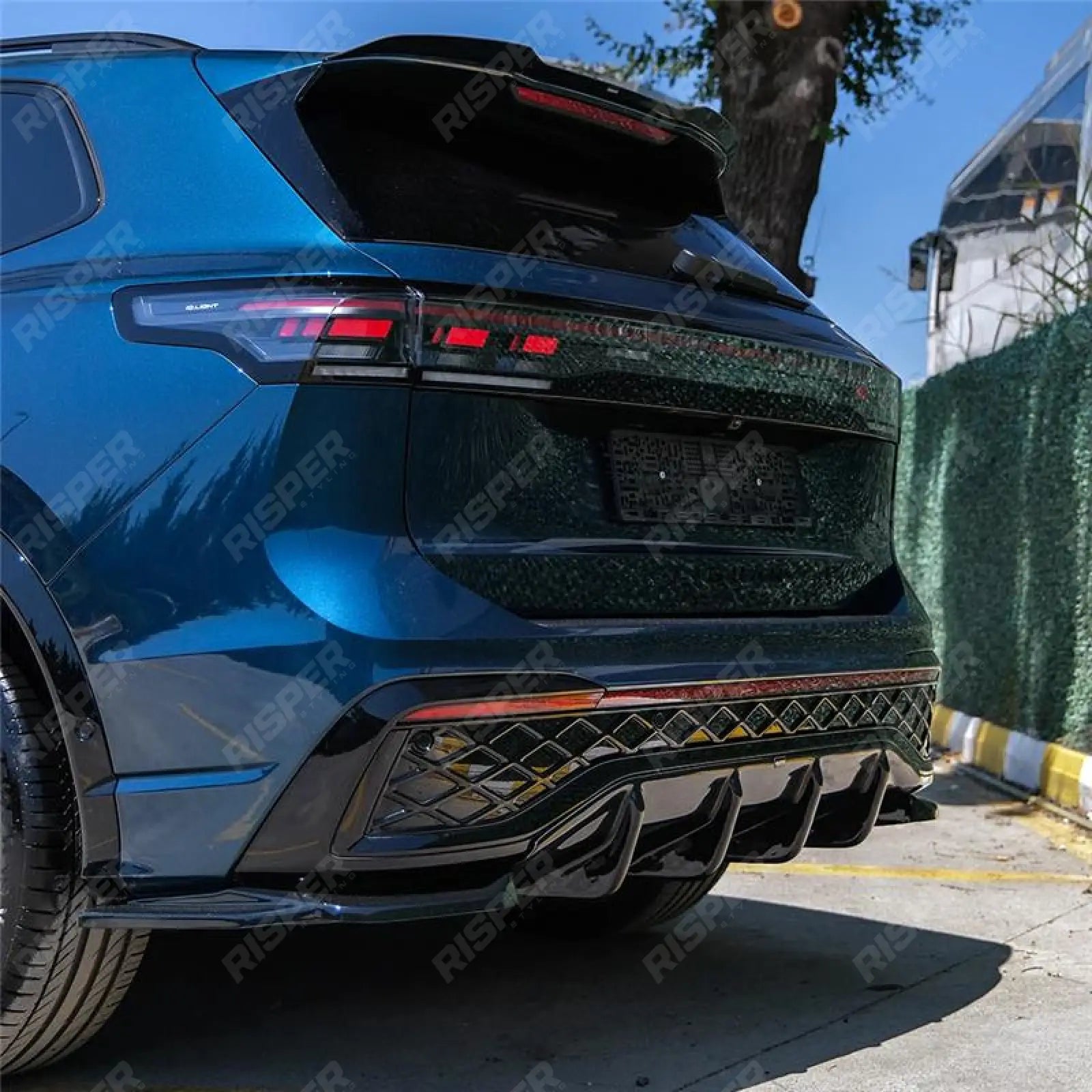 VW Tiguan R-Line MK3 2024 On Aero Body Kit In Gloss Black Aero Kit