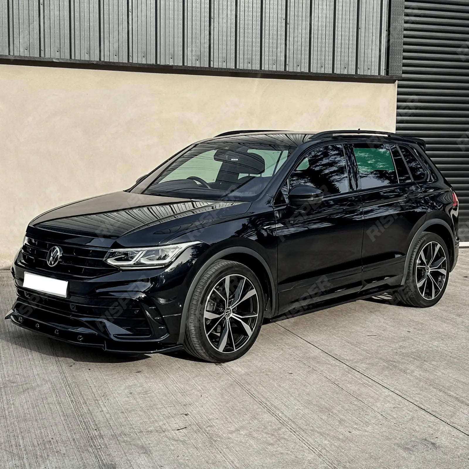 VW Tiguan R MK2 2020+ Side Skirts / VW Tiguan R - Line MK2 Facelift Side Skirts (2PCS)