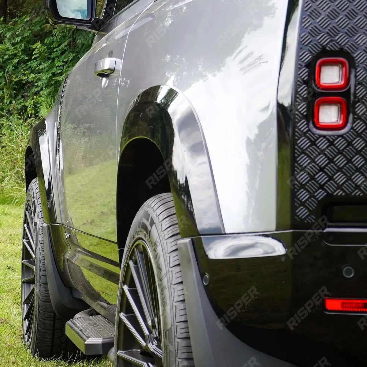 Land Rover Defender 90 2020 Genuine Gloss Black Wheel Arch Kit Main image