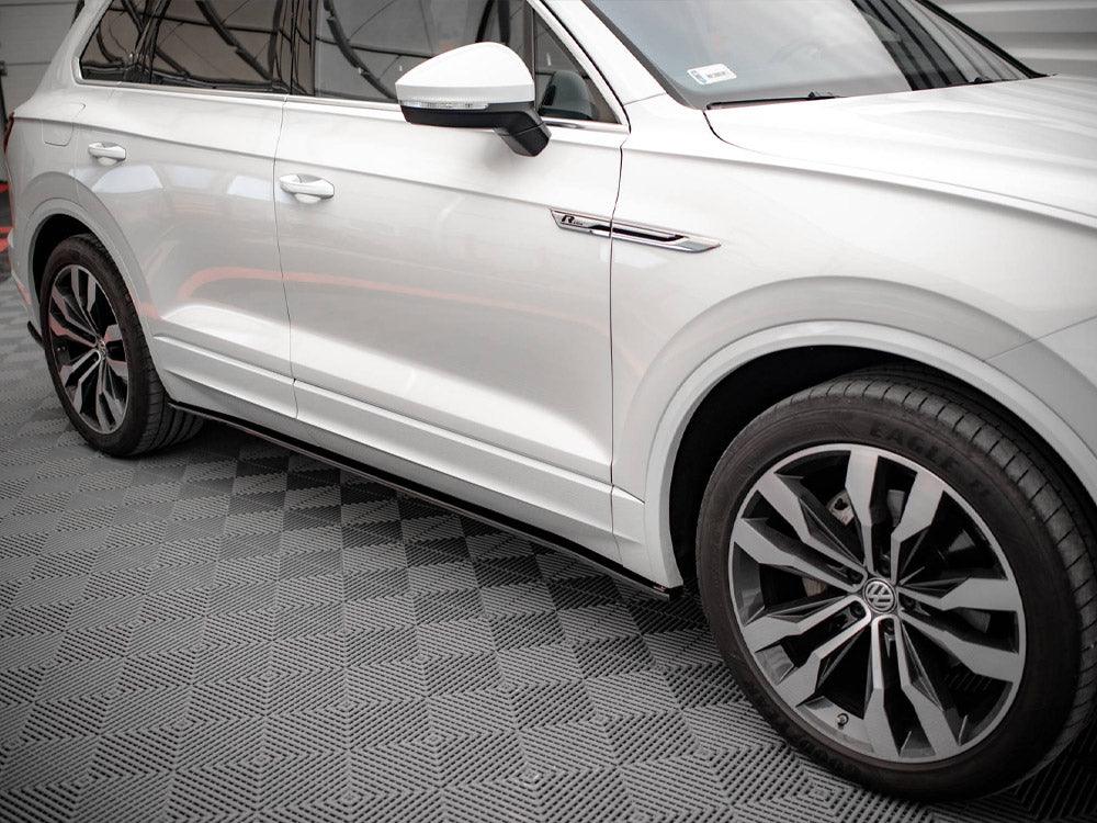 VW TOUAREG R-LINE 2018+ - MAXTON SIDE SKIRT SPLITTERS IN GLOSS BLACK - RisperStyling
