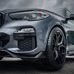 BMW X5 G05 2018+ - BLACK KNIGHT AERO KIT GLOSS BLACK FULL - WITH GRILL & MIRROR CAPS - RisperStyling