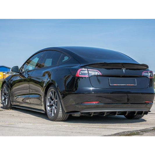 TESLA MODEL 3 2017 - 2023 - MAXTON REAR BOOT SPOILER IN GLOSS BLACK